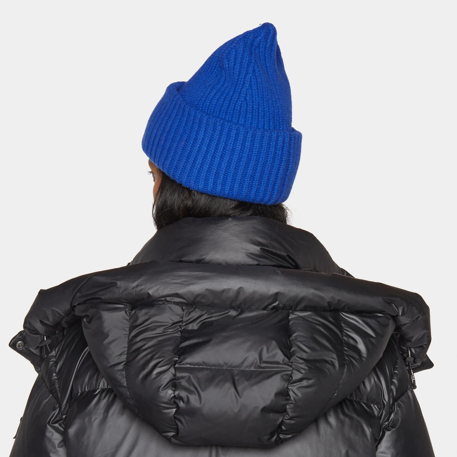 Tilley Alpine Beanie - Warm Winter Knit Hat for Men & Women - Soft Fleece Lined Cold Weather Cap for Skiing, Hiking & Outdoor Activities