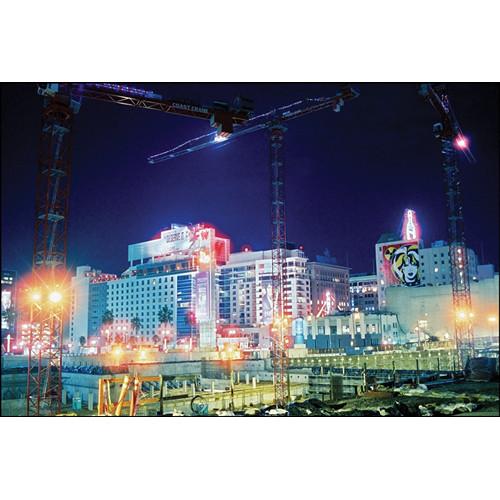 Cinestill 800Tungsten Xpro 35mm 36 Exposure C-41 Color Negative Film for Low Light & Night Photography - Perfect for Urban Scenes, Cinematic Shots & Creative Portraits