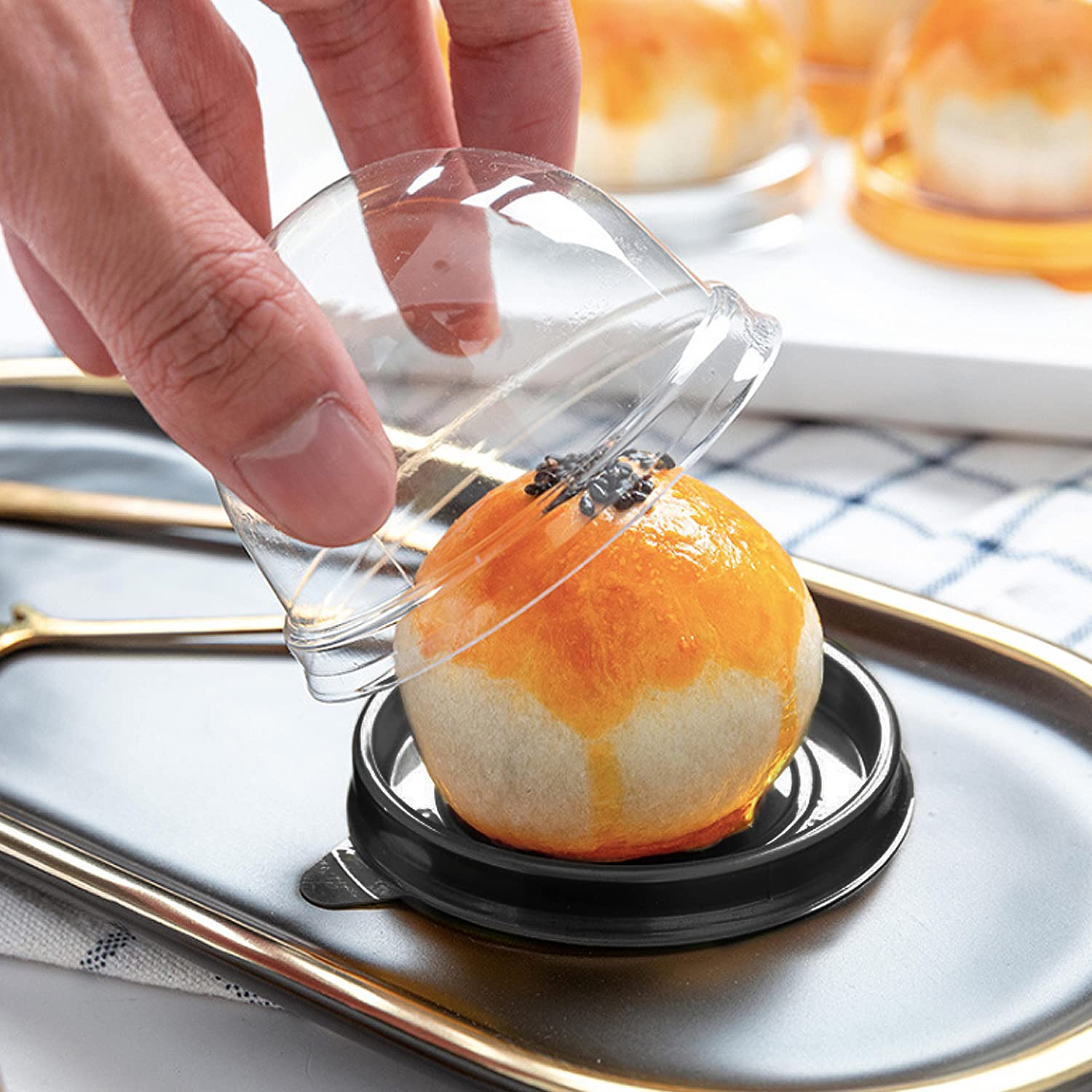 100-Pack Clear Plastic Mini Cake Boxes - 2 Inch Black Muffin & Cookie Containers for Wedding, Birthday, Party Desserts | Perfect for Cupcakes, Macarons & Gift Packaging
