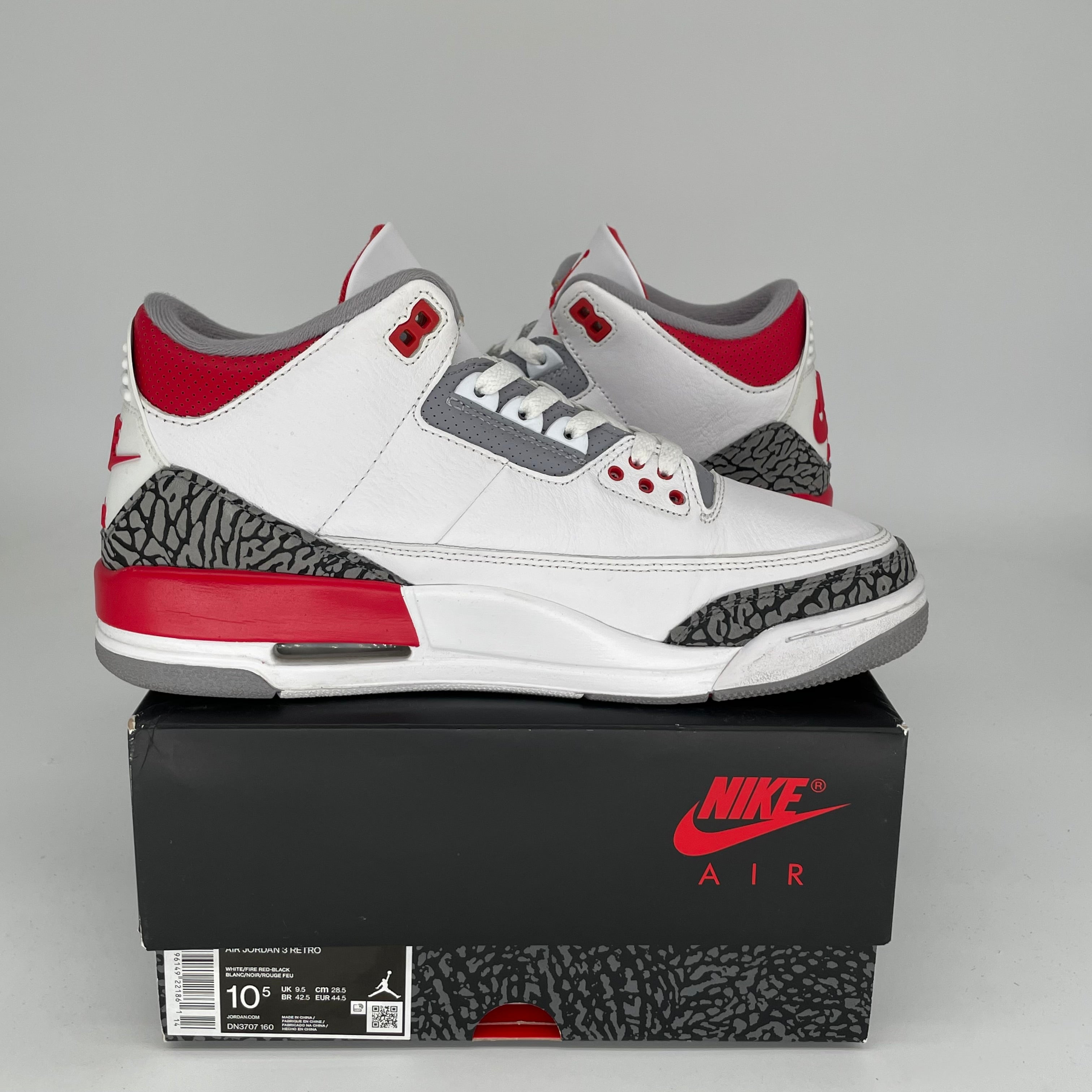 Air Jordan 3 Retro 