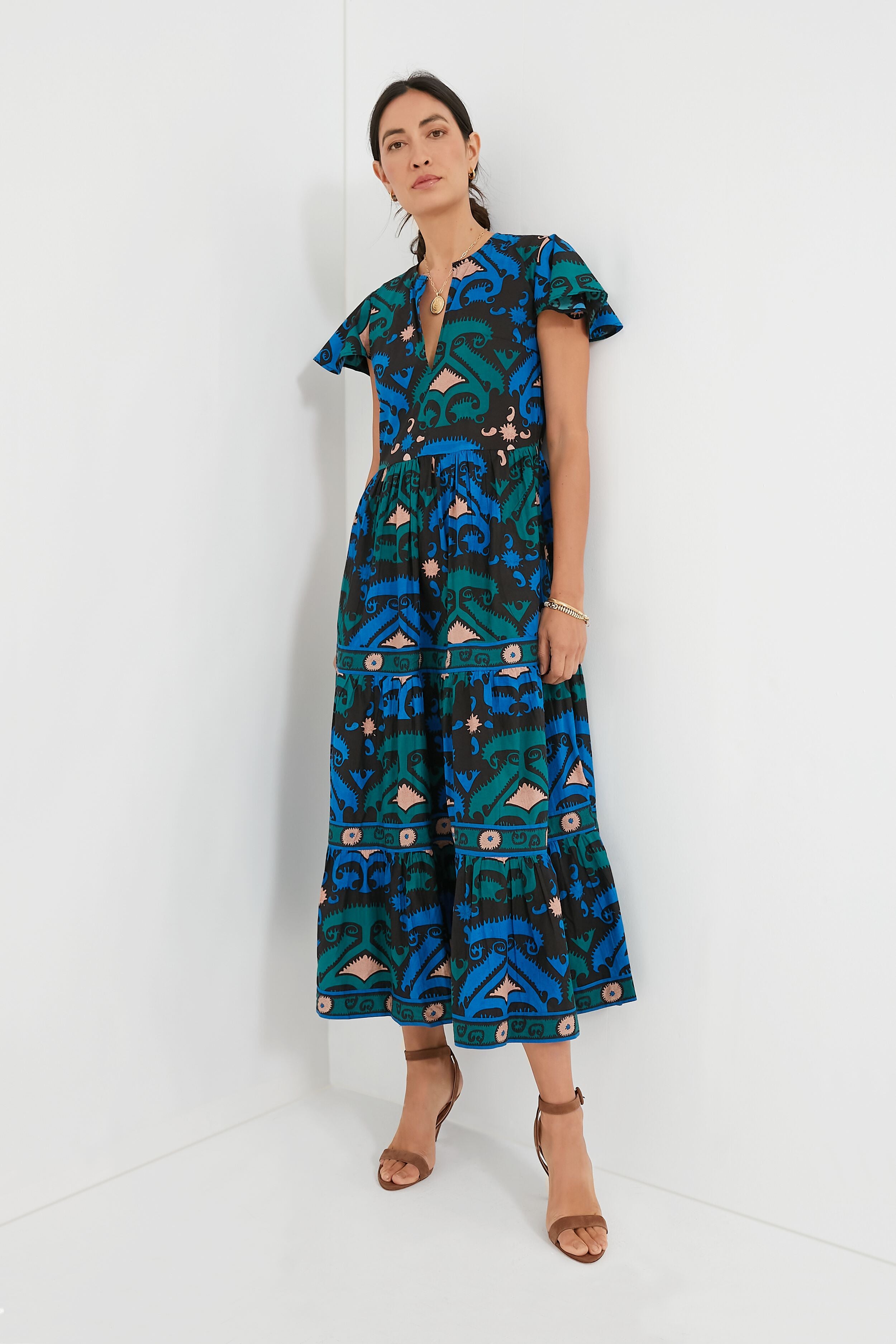 Stylish Blue Uzbek V-Neck Maxi Dress for Women - Elegant Long Flowy Summer Dress - Perfect for Beach Vacations, Parties & Casual Outings