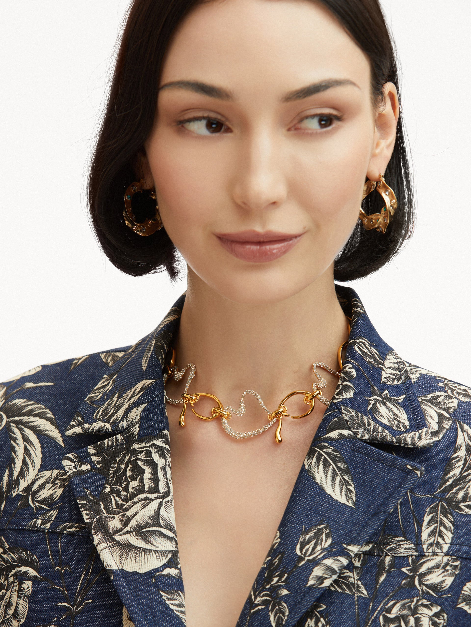 Pavé Heart O Chain Link Necklace - Dainty Gold Plated Pendant for Women - Perfect for Valentine's Day, Anniversary & Everyday Elegance