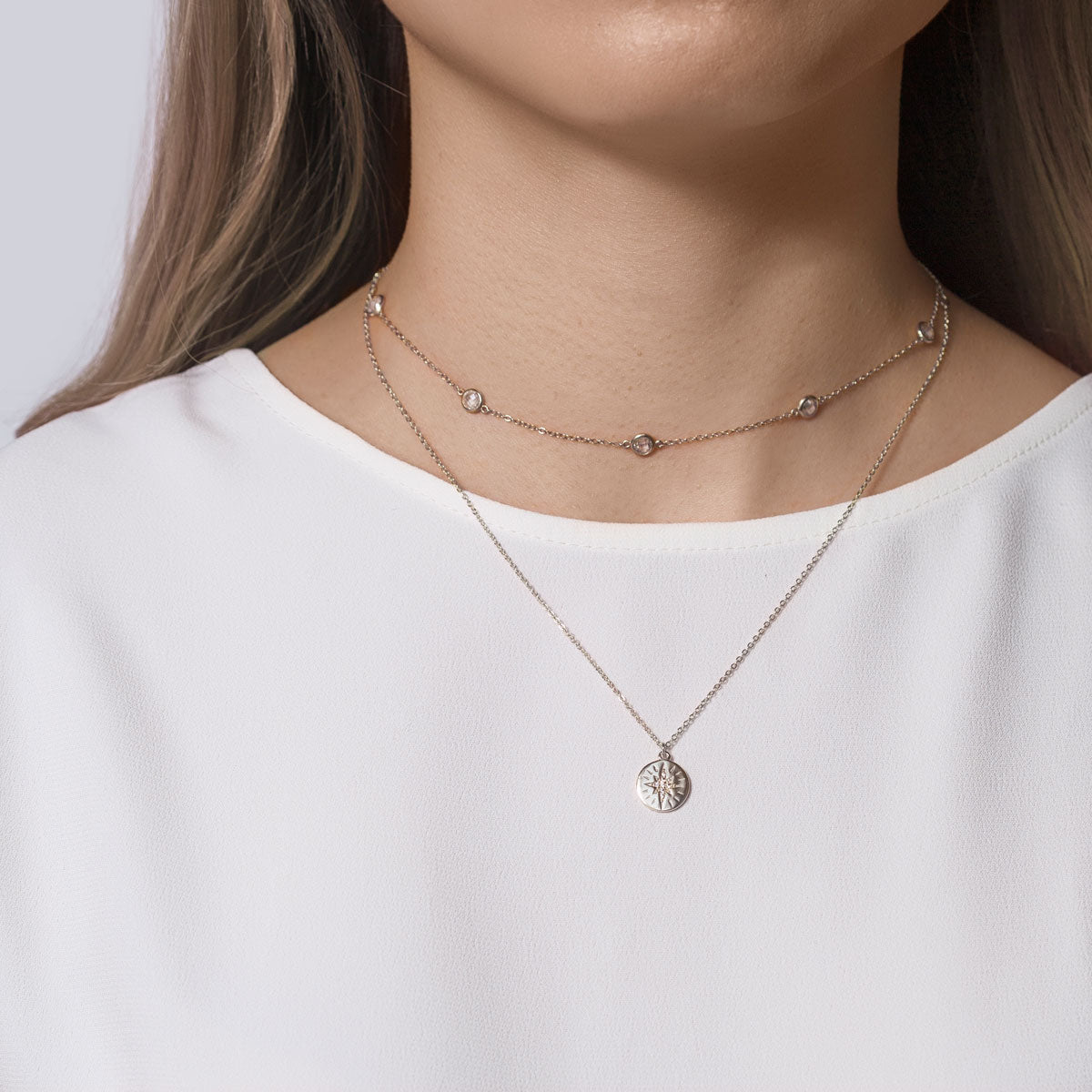 Elegant Crystal Chain Choker Necklace for Women - Trendy Layered Statement Jewelry for Parties, Weddings & Date Nights