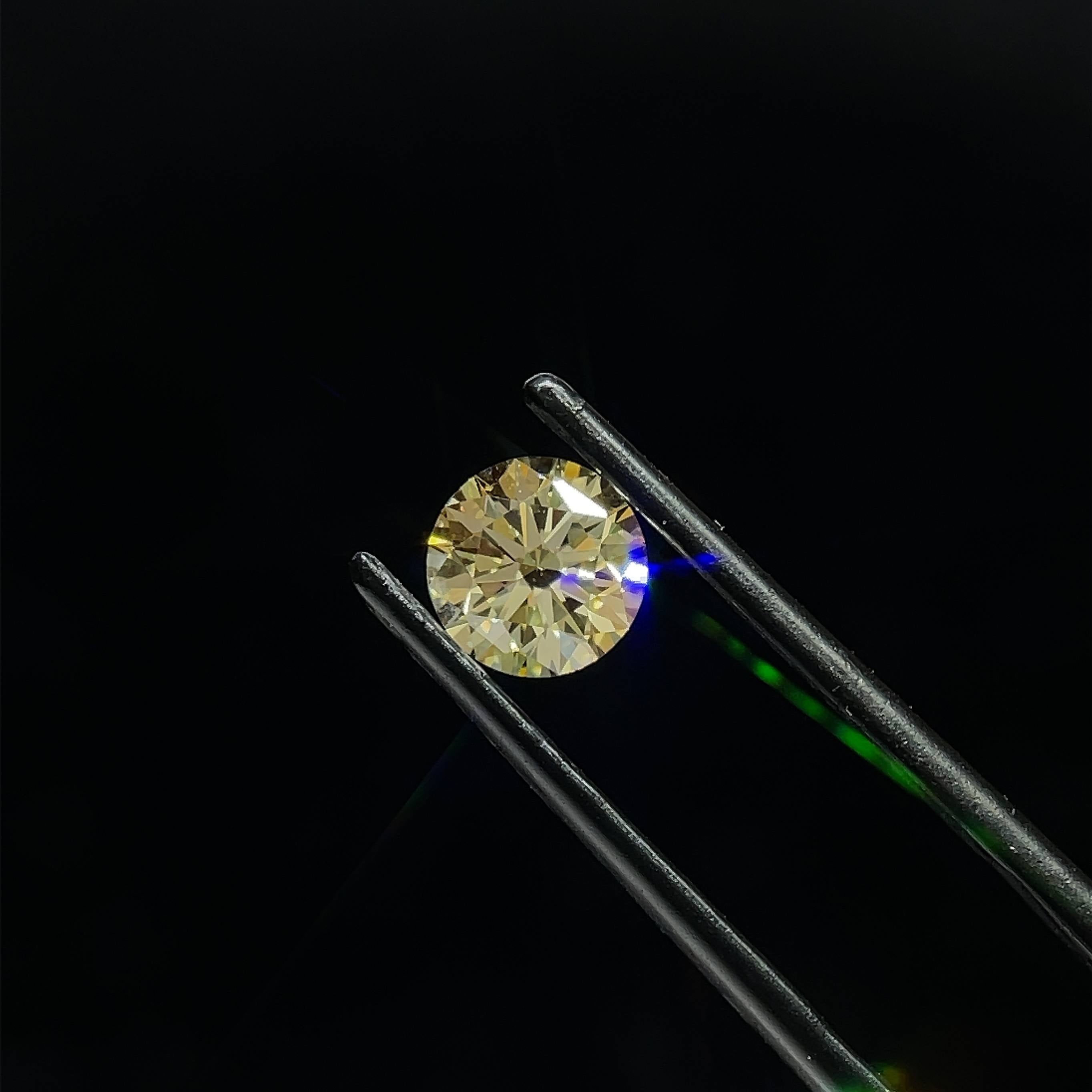 0.9 Carat Round Lab Grown Diamond - GIA Certified | Perfect for Engagement Rings & Fine Jewelry | Eco-Friendly & Conflict-Free