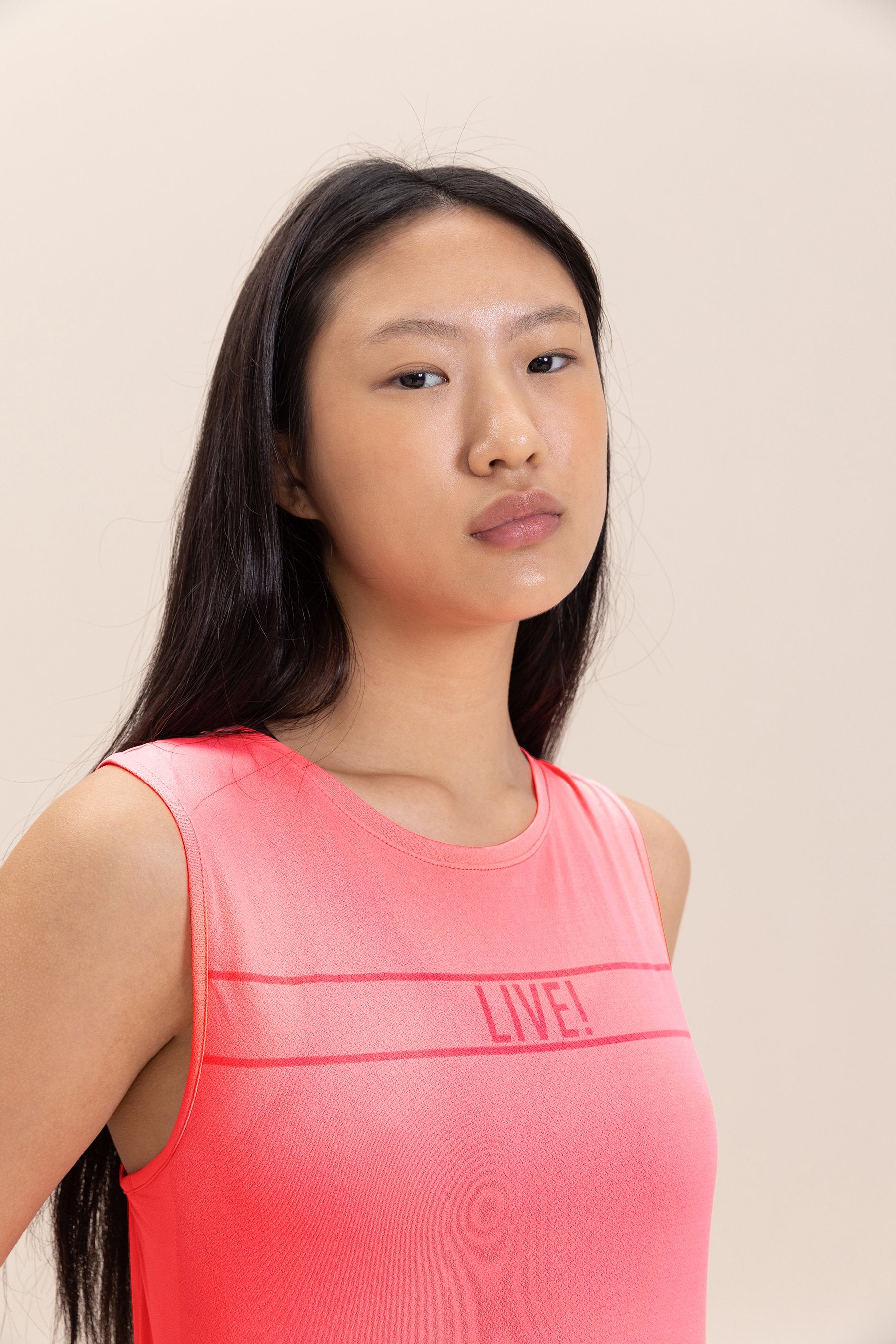 Comfortable Side Crop Tank Top for Women - Soft Stretchy Summer Casual Wear - Perfect for Yoga, Gym, and Beach Outfits