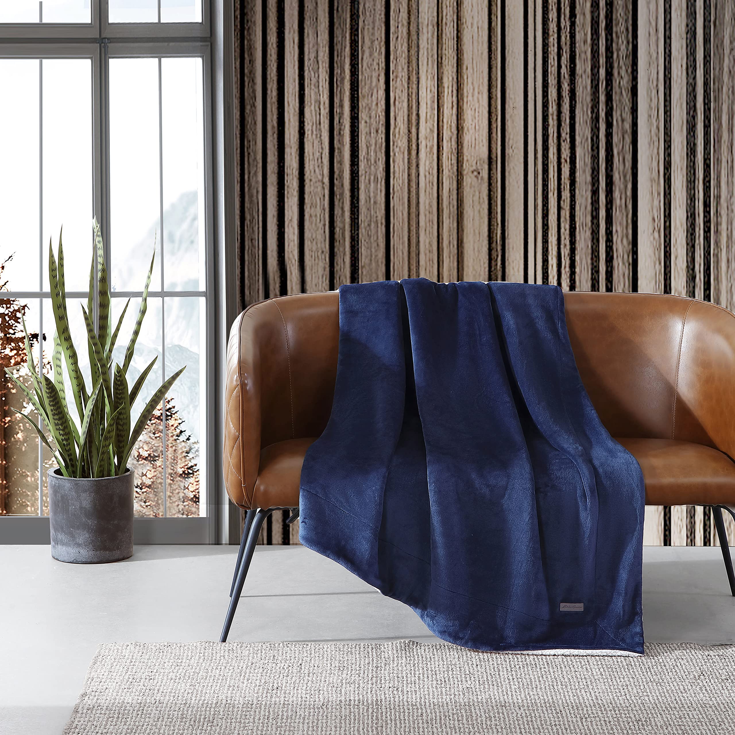 Eddie Bauer Ultra-Plush Reversible Sherpa Fleece Throw Blanket - Soft & Cozy Twin Size Blue Blanket for Bed, Couch, Sofa, Living Room, Office & Travel - Warm Winter Home Decor Gift