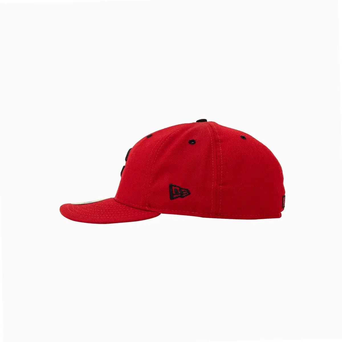 Official Cincinnati Reds MLB 59FIFTY Fitted Baseball Cap - Adjustable Snapback Hat for Men & Women - Perfect for Games, Sports & Casual Wear