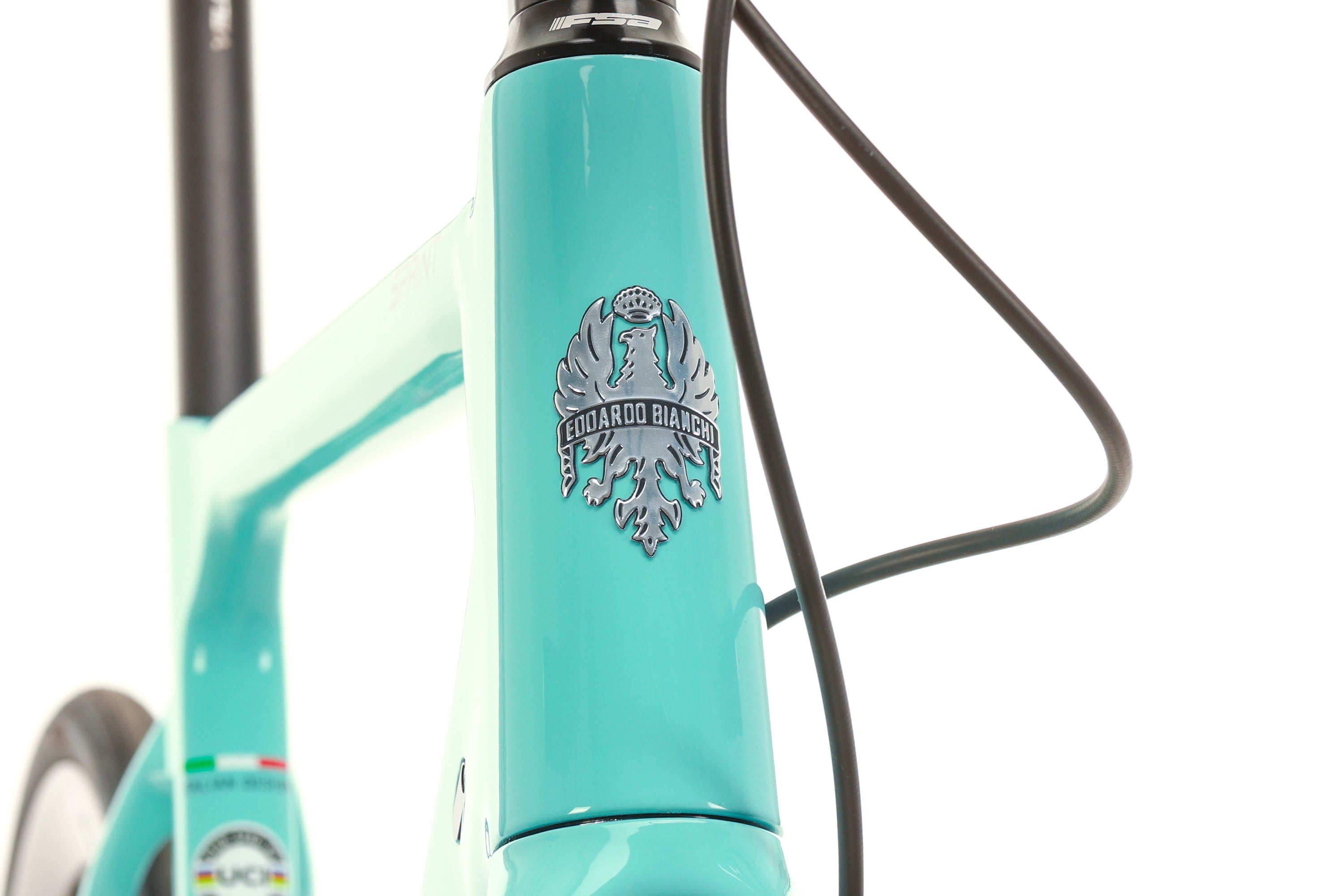 Bianchi Sprint Disc Rival AXS 12-Speed Road Bike 2023 - 57cm Carbon Frame for Racing & Endurance Training | Perfect for Competitive Cyclists & Long-Distance Rides