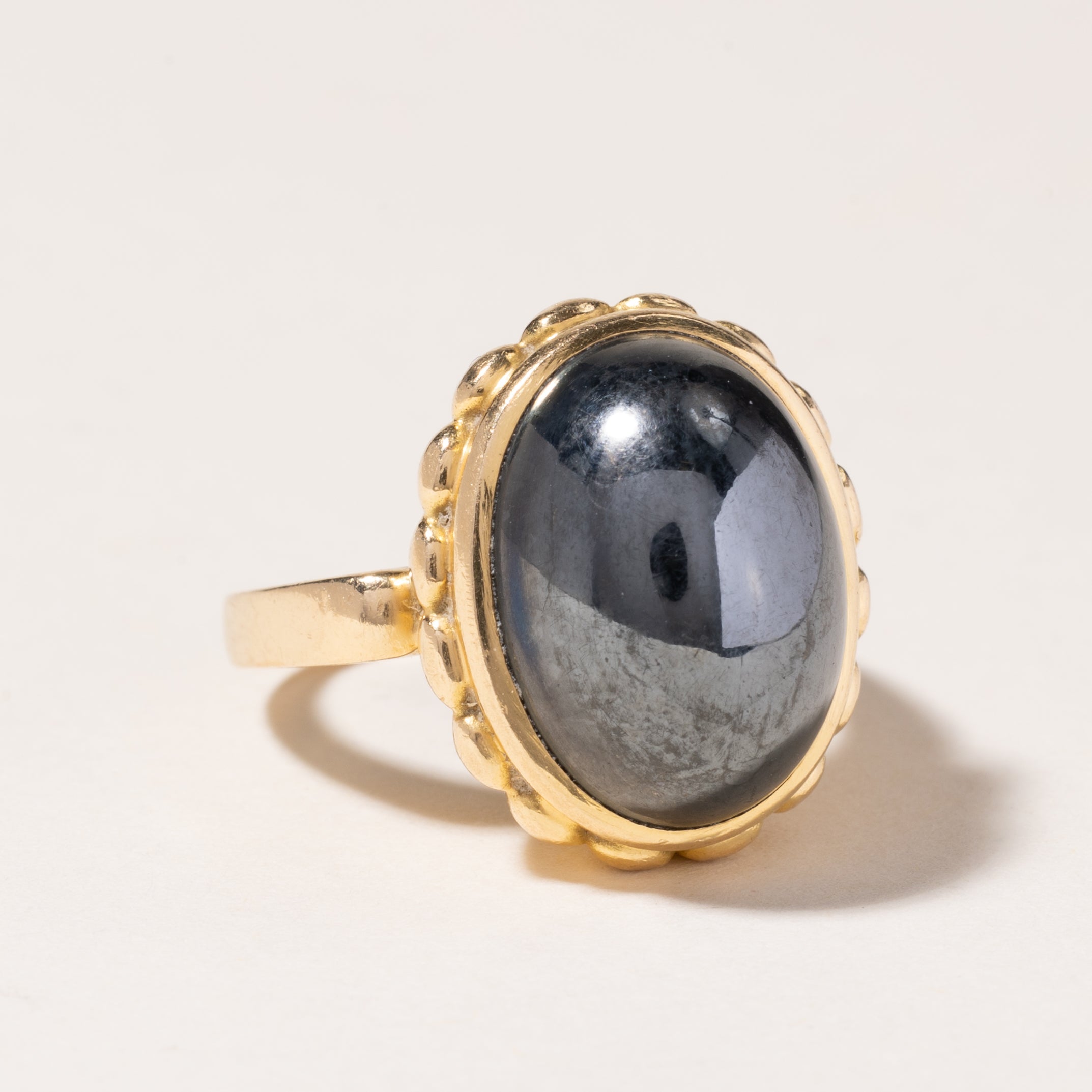 18K Yellow Gold Hematite Cocktail Ring - 20.67ct Oval Cut Gemstone Ring for Women - Size 6.25 - Elegant Statement Jewelry for Parties, Weddings & Special Occasions