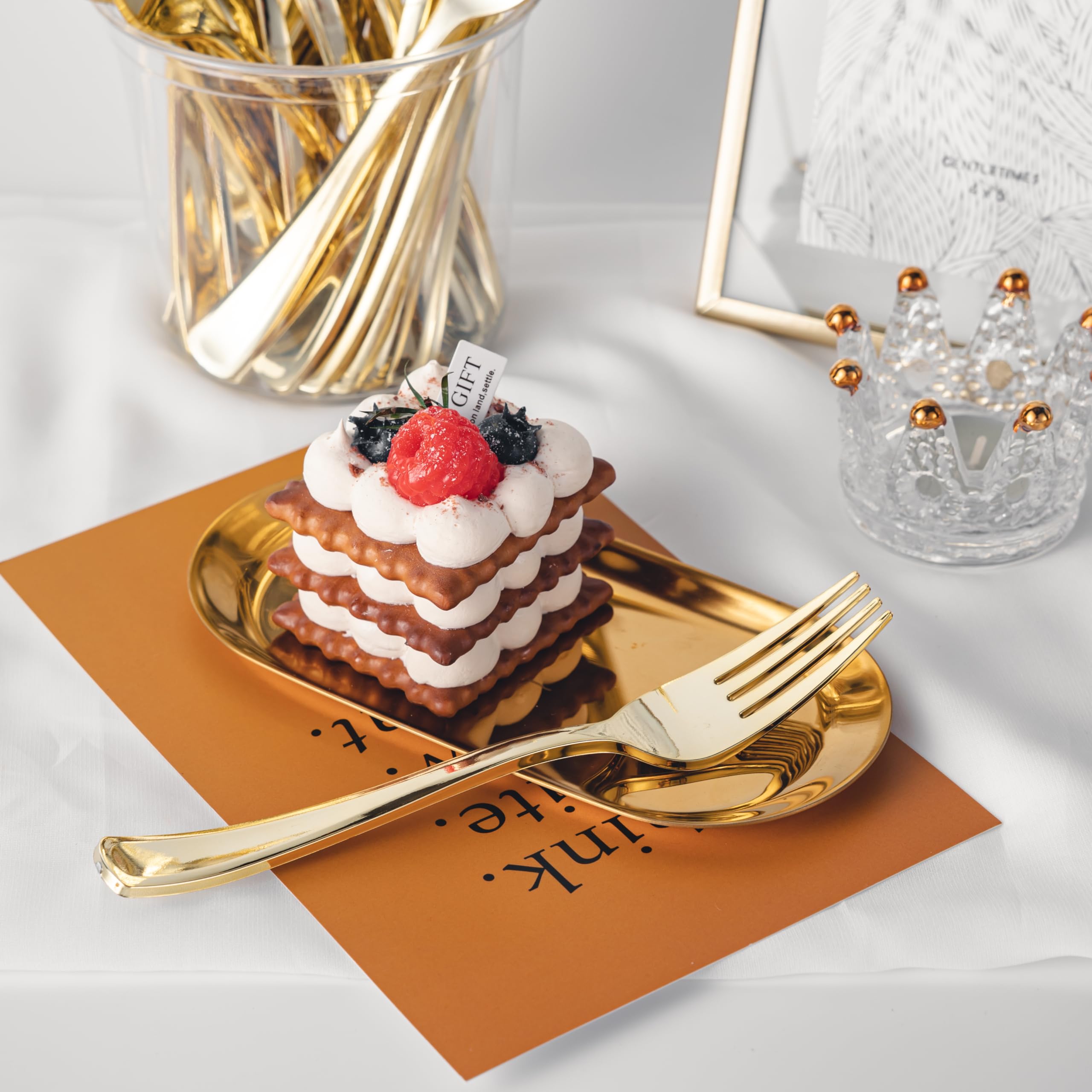 30PCS Gold Plastic Forks Disposable - Heavy Duty Solid Plastic Forks for Parties, Weddings, Formal Events - Elegant Disposable Cutlery for Catering, Picnics & Home Dining