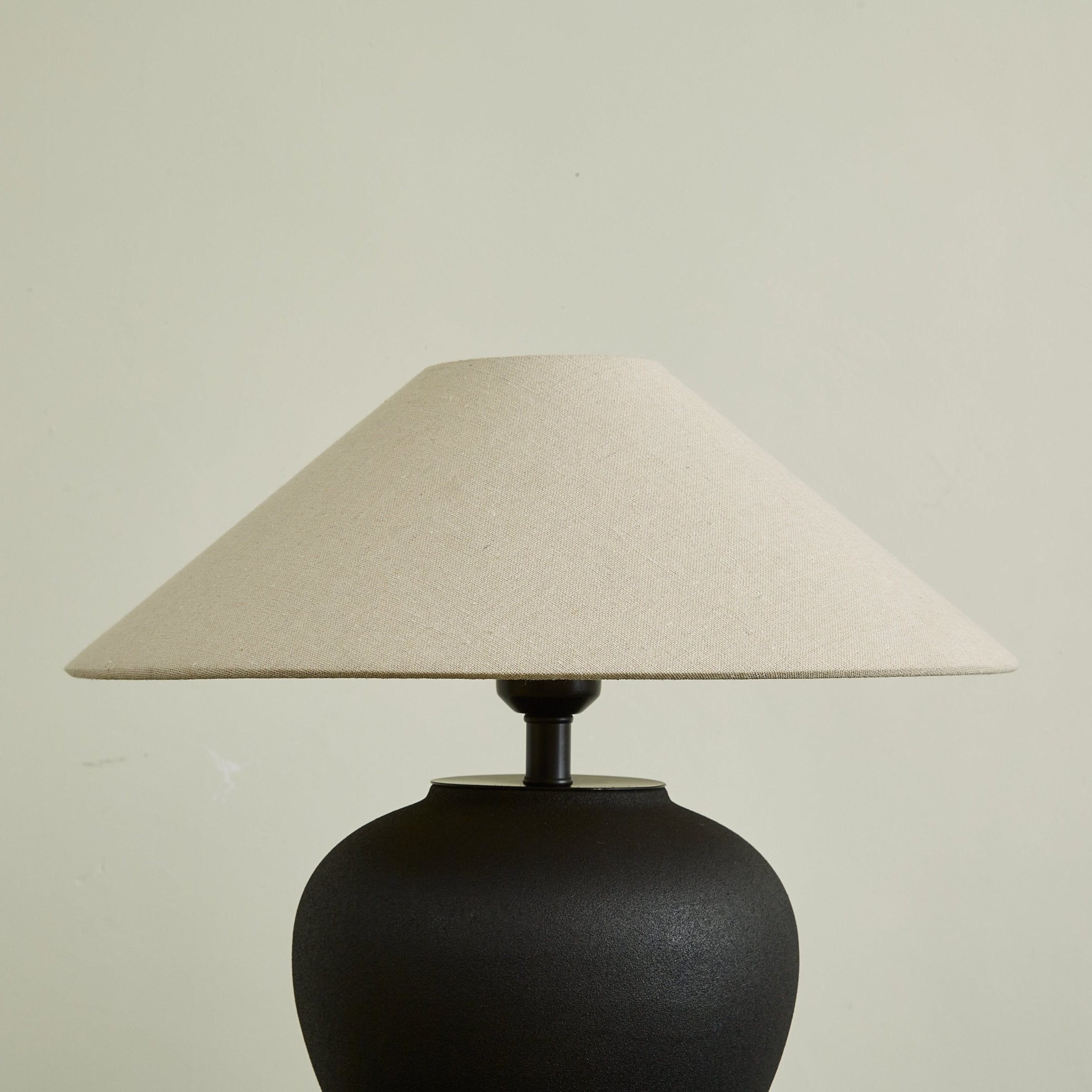 Noirveil Modern Table Lamp - Stylish Bedside & Desk Lighting for Home & Office - Perfect for Reading, Working & Decor