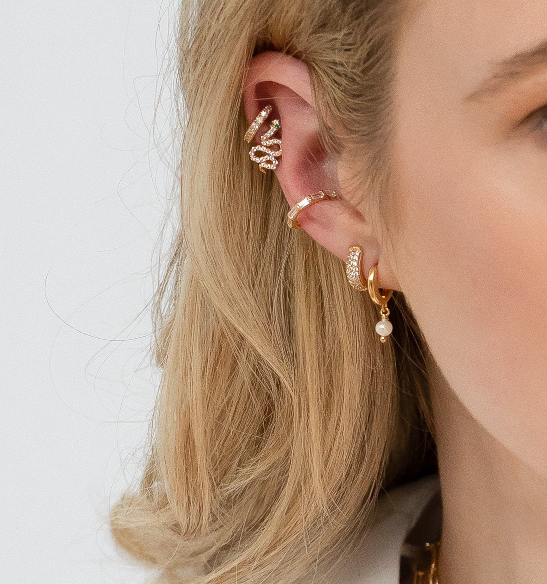 Elegant Pearl Hoop Earrings for Women - 14K Gold Plated Dainty Circle Earrings for Everyday Wear & Special Occasions