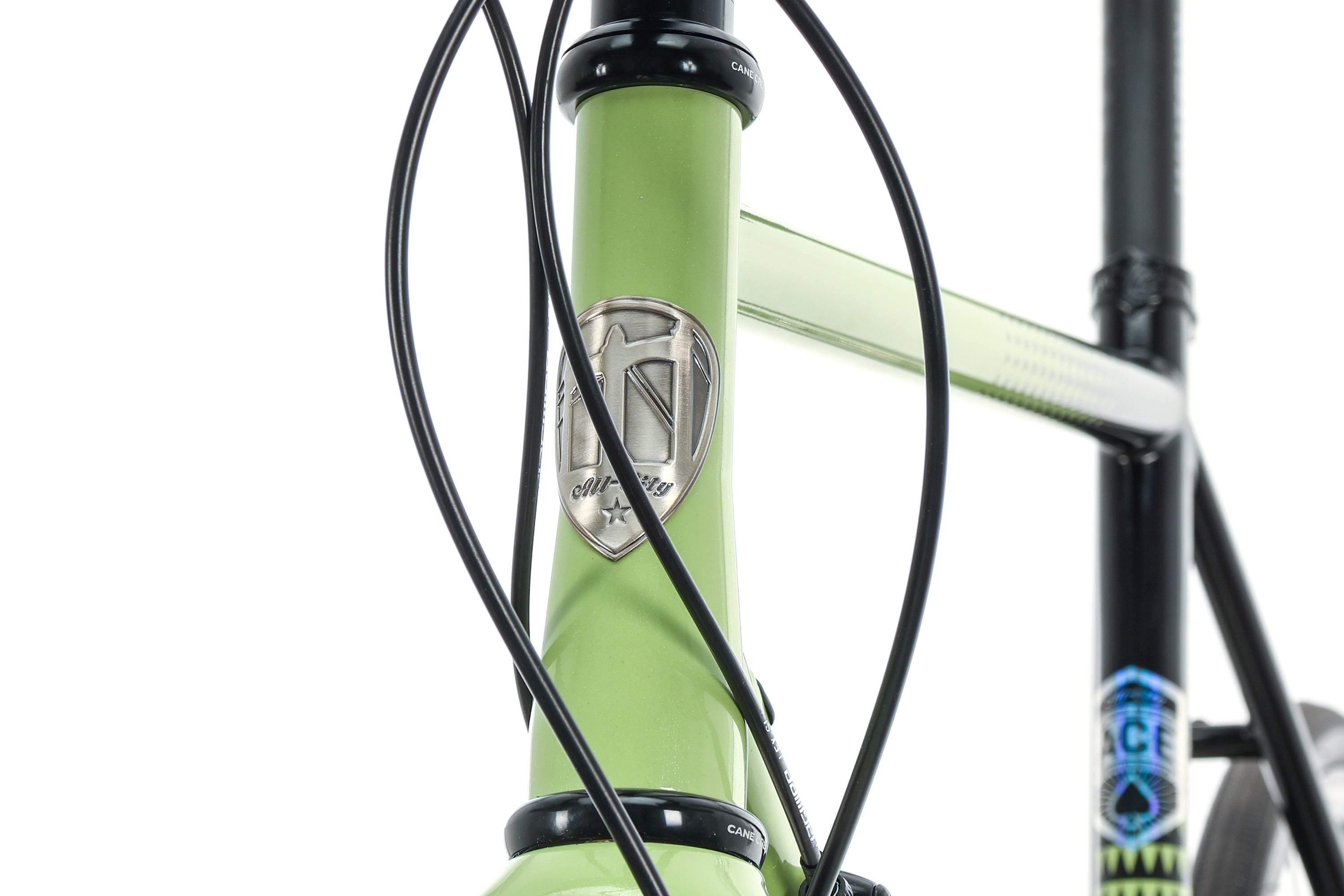 All City Zig Zag 105 Road Bike 2023 - 55cm Lightweight Aluminum Frame, Shimano 105 Groupset - Perfect for Commuting, Fitness Riding & Long-Distance Cycling