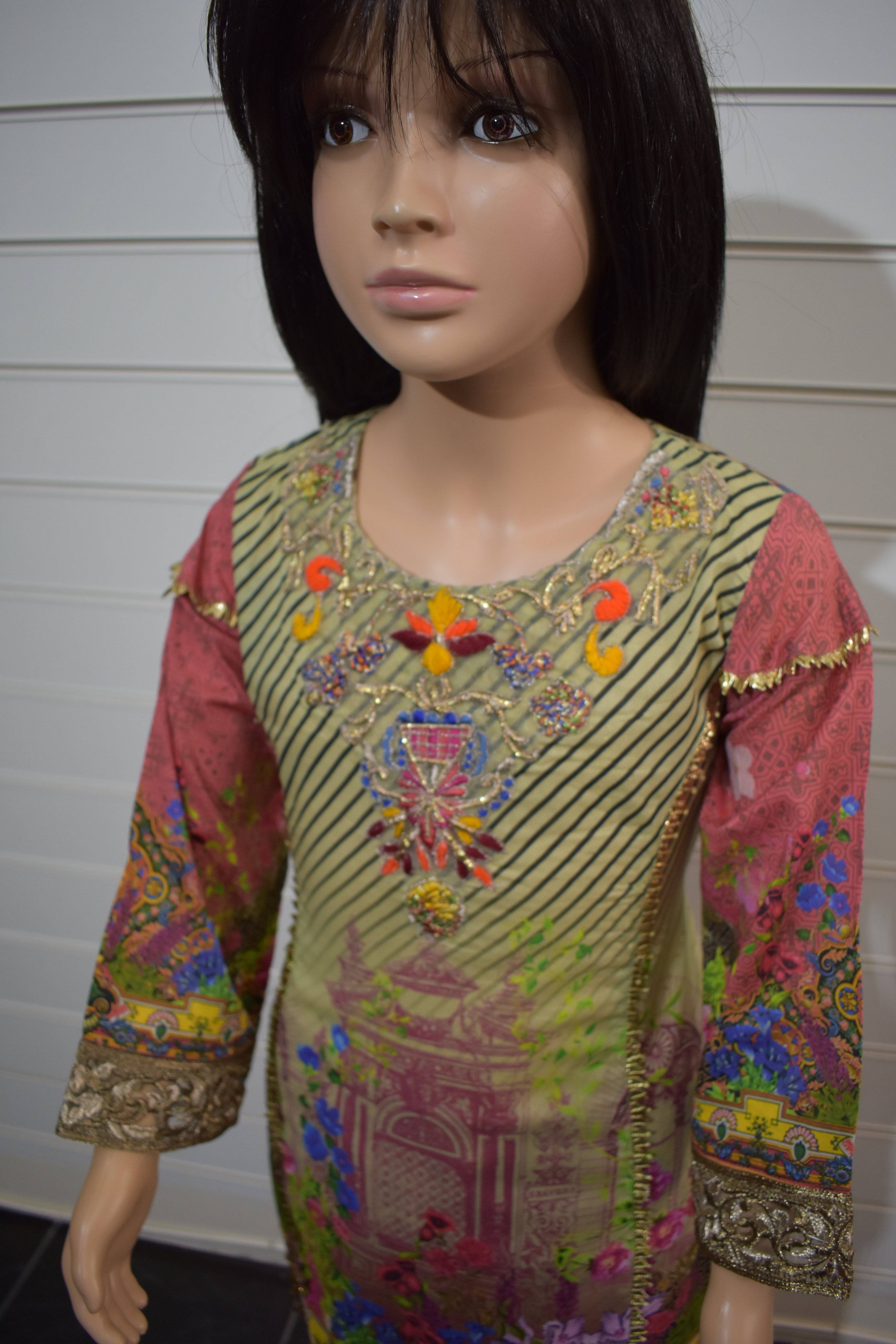 Simrans Kids Digital Print Outfit with Printed Sharara Trousers AL21K - Stylish Ethnic Wear for Girls' Parties & Festivals