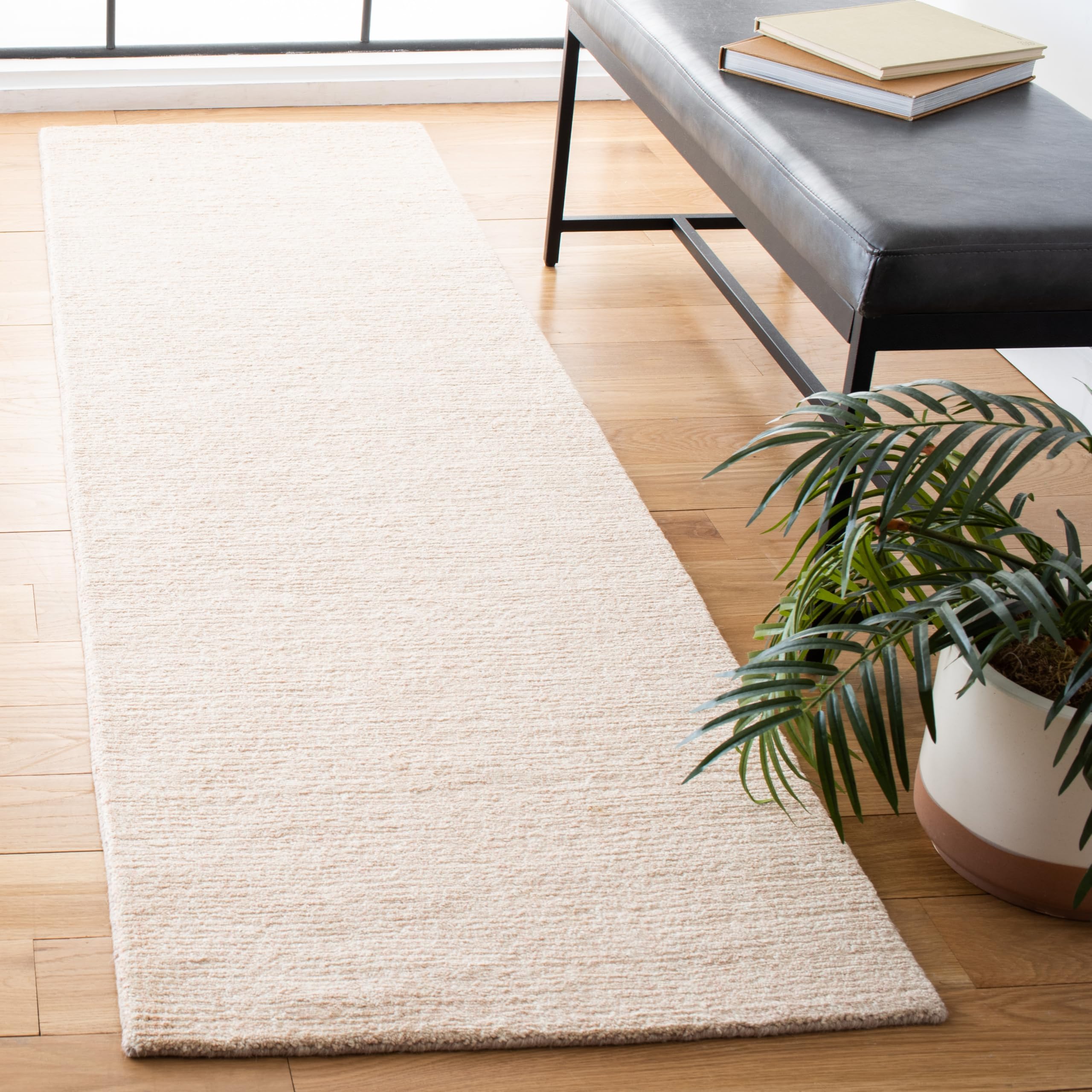 SAFAVIEH Handmade Jute Runner Rug 2'3