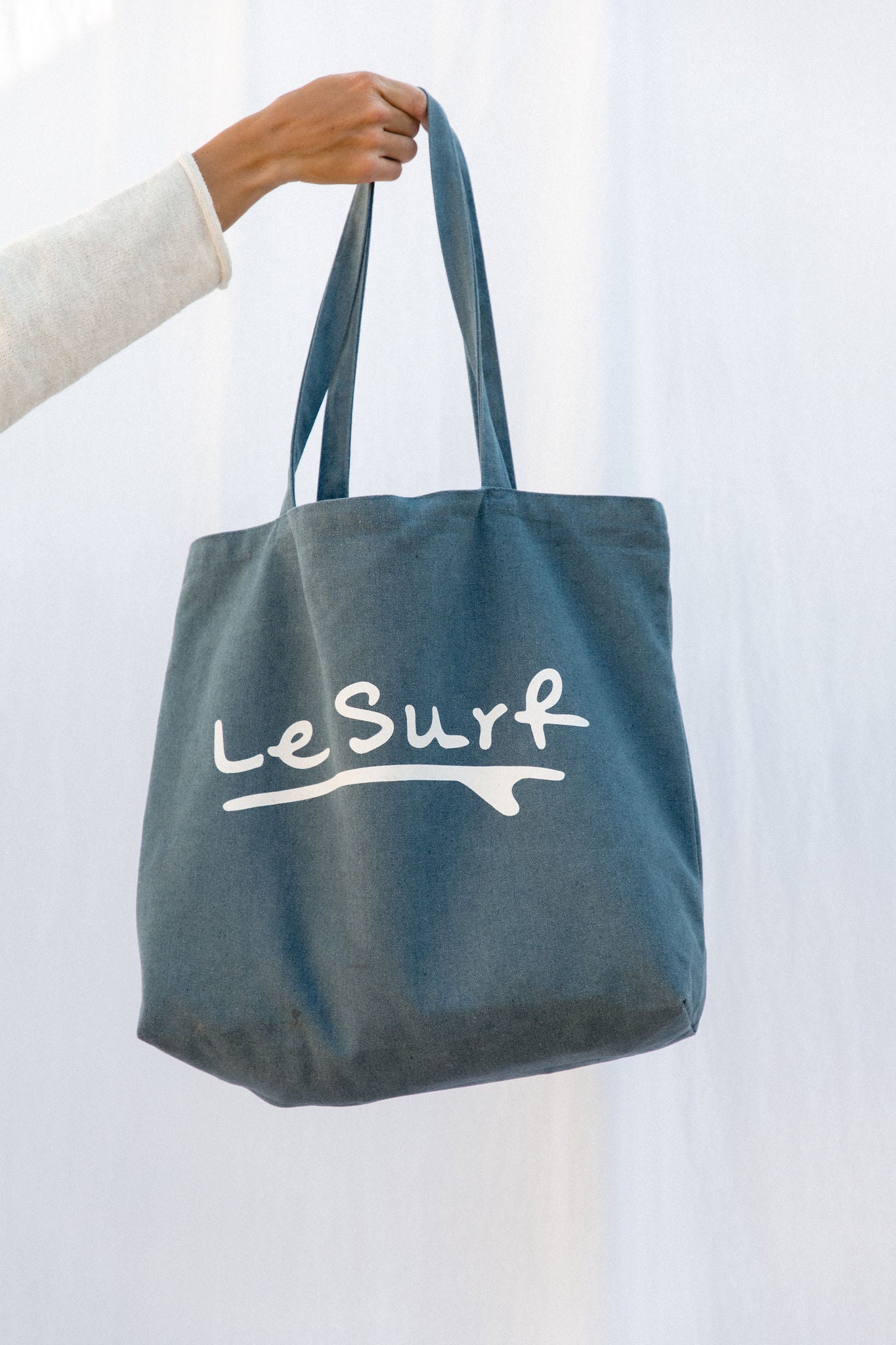 Le Surf Tote Bag - Waterproof Beach Tote with Zipper Closure | Lightweight & Durable for Women | Perfect for Beach, Pool, Gym & Travel Accessories