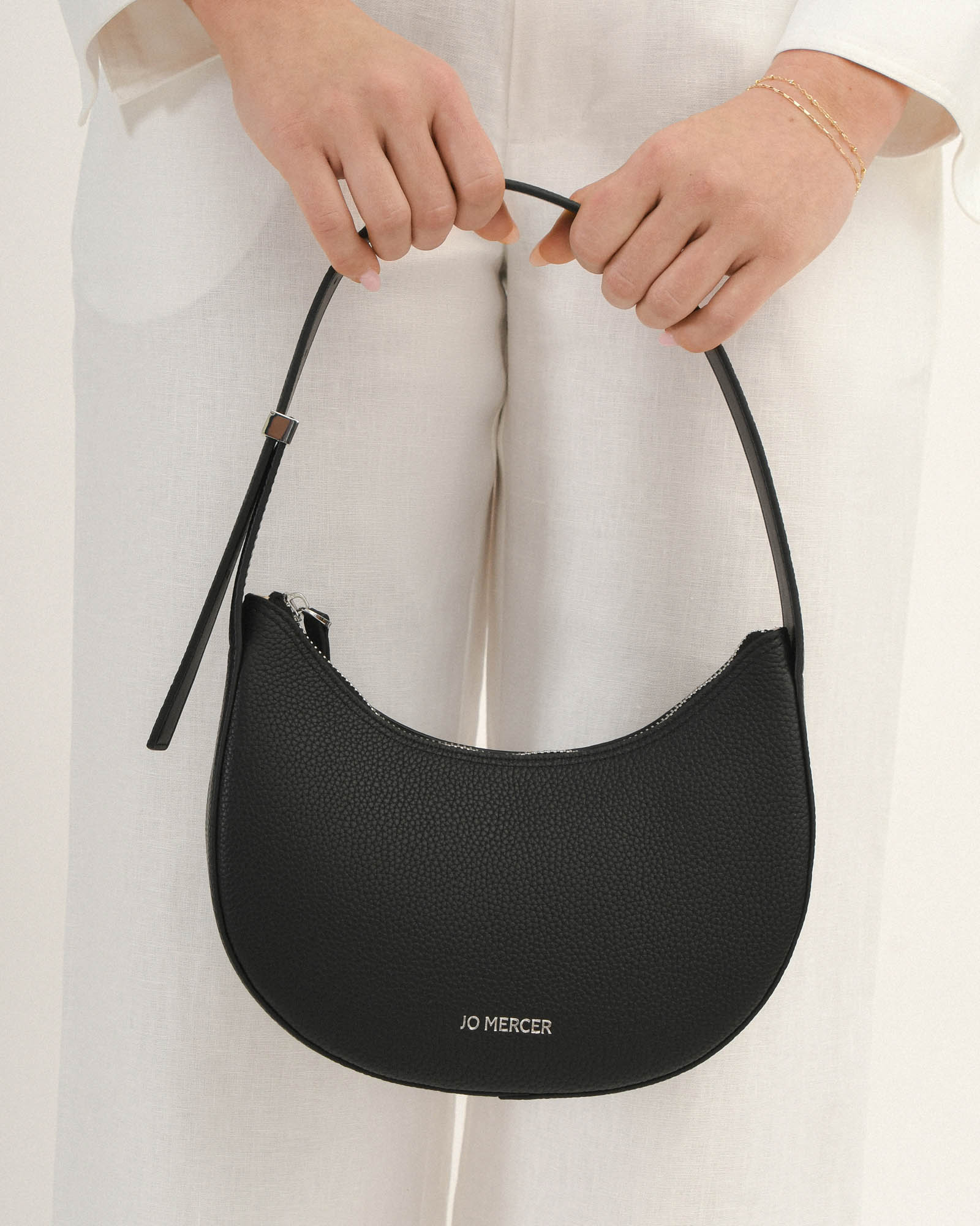 GABRIELA Black Leather Shoulder Bag for Women - Stylish & Durable Crossbody Purse for Work, Travel & Everyday Use