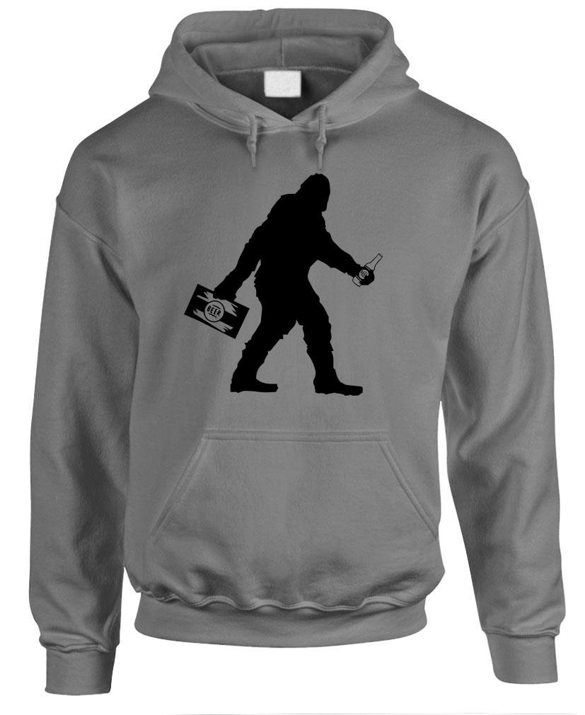 Funny Bigfoot Sasquatch with Beer Men's Pullover Hoodie - Perfect for Halloween Costumes, Christmas Gifts & Casual Wear