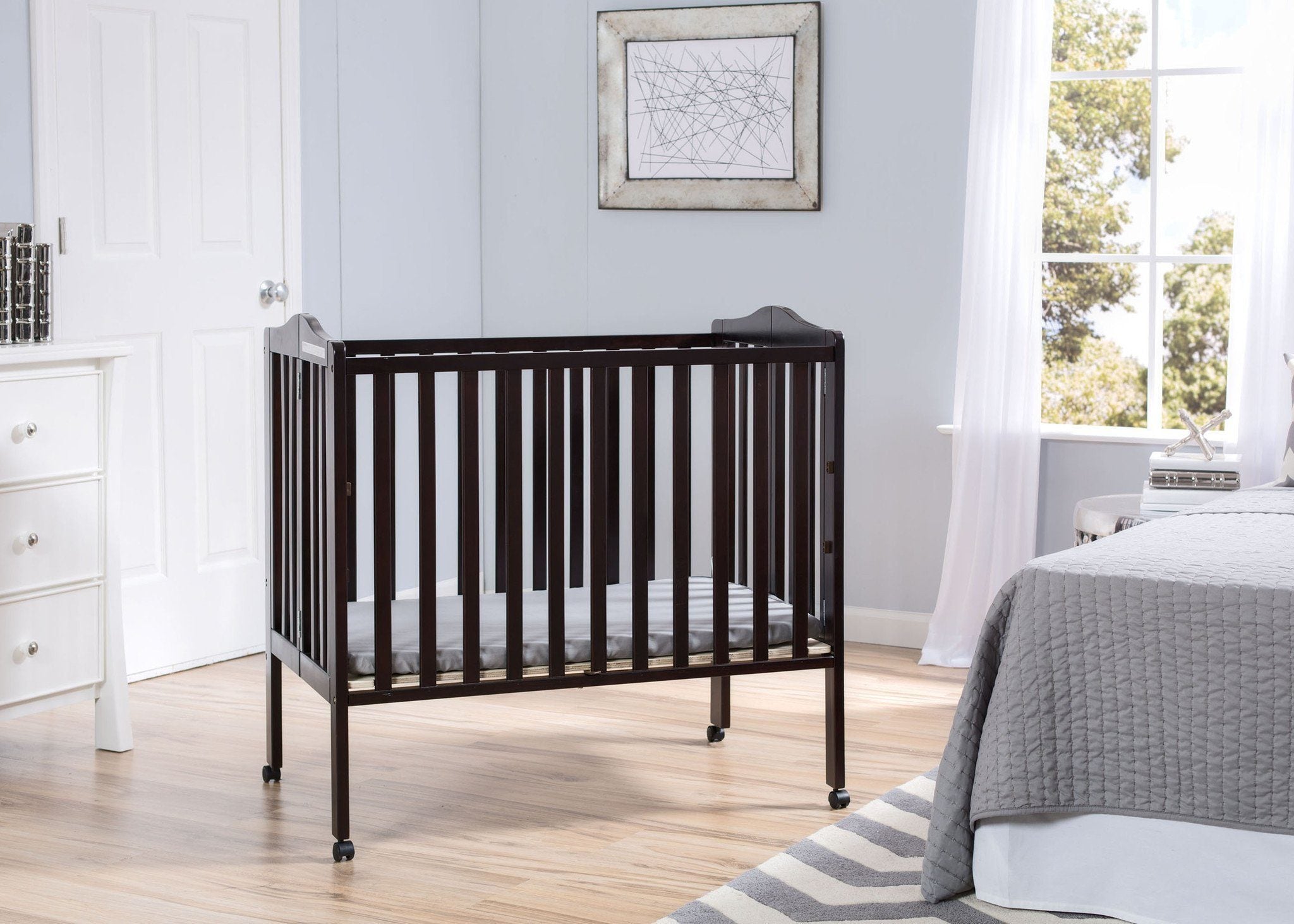 Portable Folding Crib with Mattress - Lightweight Travel Baby Bed for Home & Nursery | Perfect for Travel, Camping & Grandparents' House
