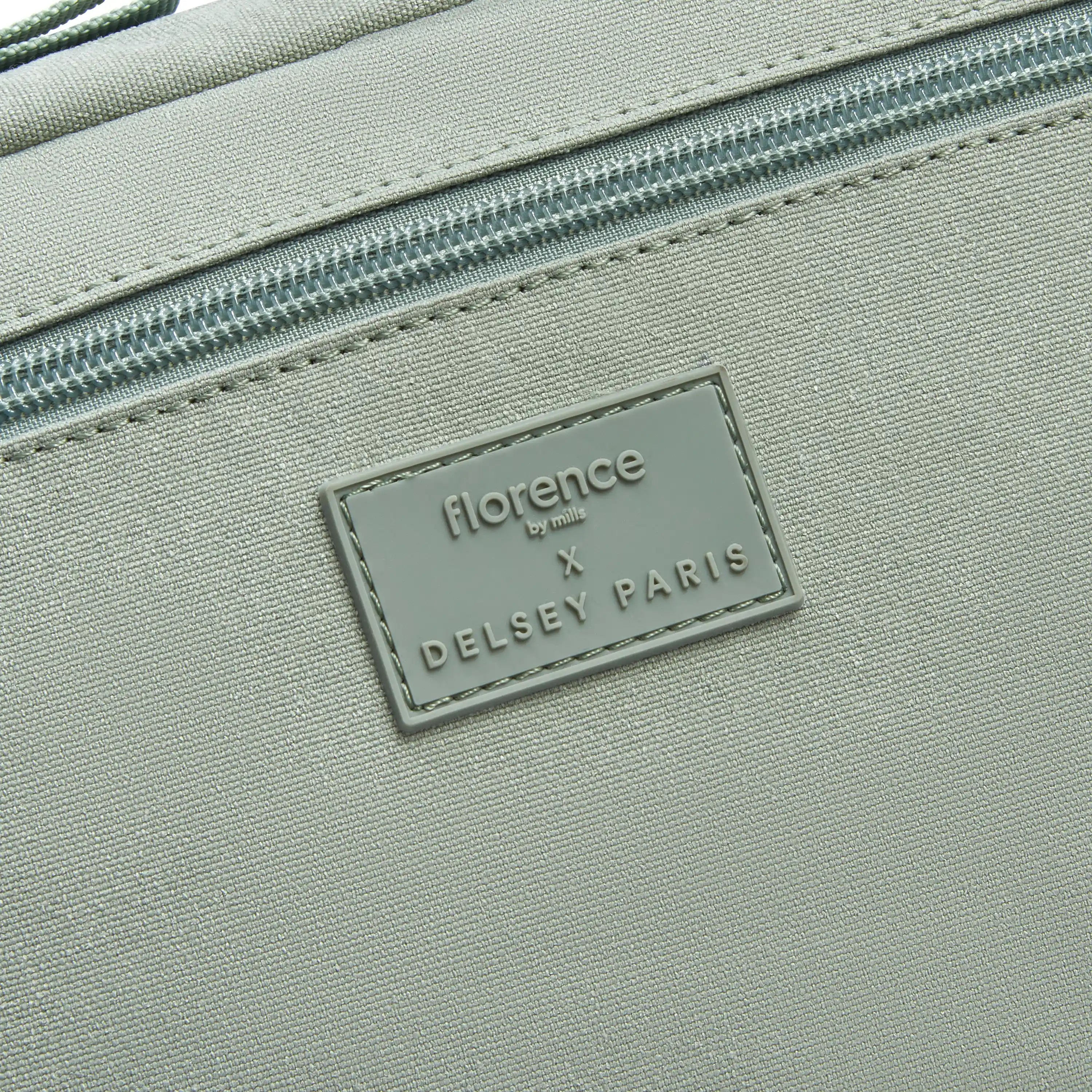 FREE SPIRIT Crossbody Bag for Women - Stylish & Lightweight Shoulder Purse - Perfect for Travel, Shopping & Everyday Use