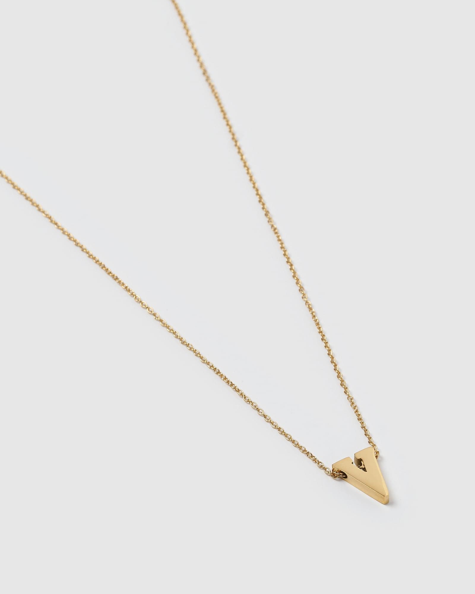 Izoa Gold Alphabet Letter V Necklace for Women - Elegant Initial Pendant Jewelry Gift for Birthday, Anniversary & Valentine's Day