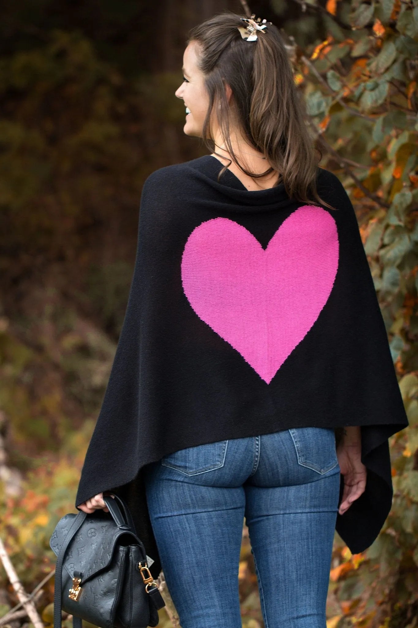 Luxury Heart Cashmere and Silk Poncho Shawl - Soft Warm Wrap for Women - Perfect for Winter, Travel, and Special Occasions