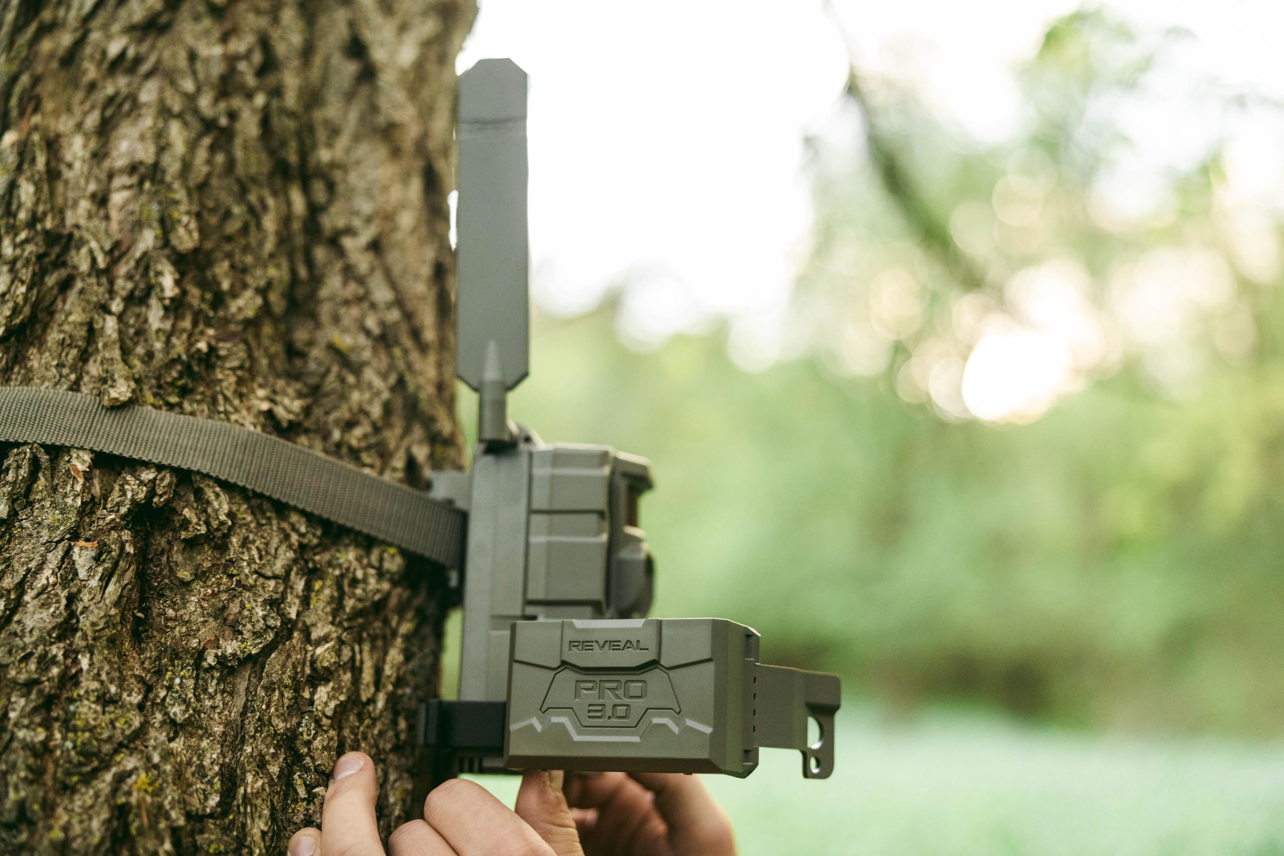 TACTACAM Reveal Pro 3.0 Cellular Trail Camera - Multi-Network 4G LTE, GPS Tracking, 2