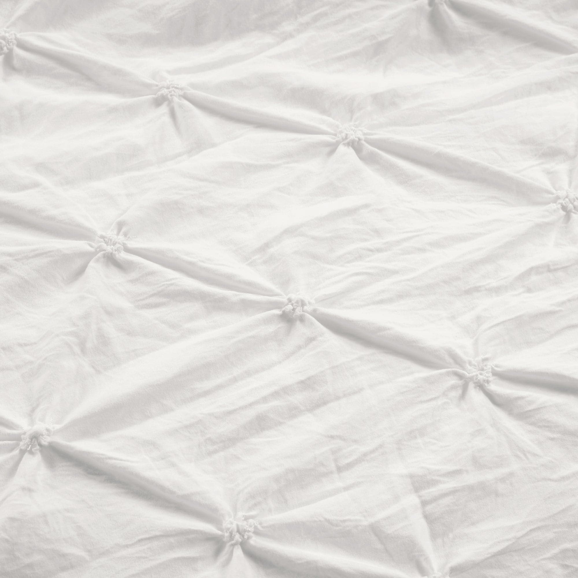 Ravello Pintuck 3-Piece Duvet Cover Set - Soft Luxury Bedding for Master & Guest Bedrooms - Perfect for Modern & Traditional Home Decor