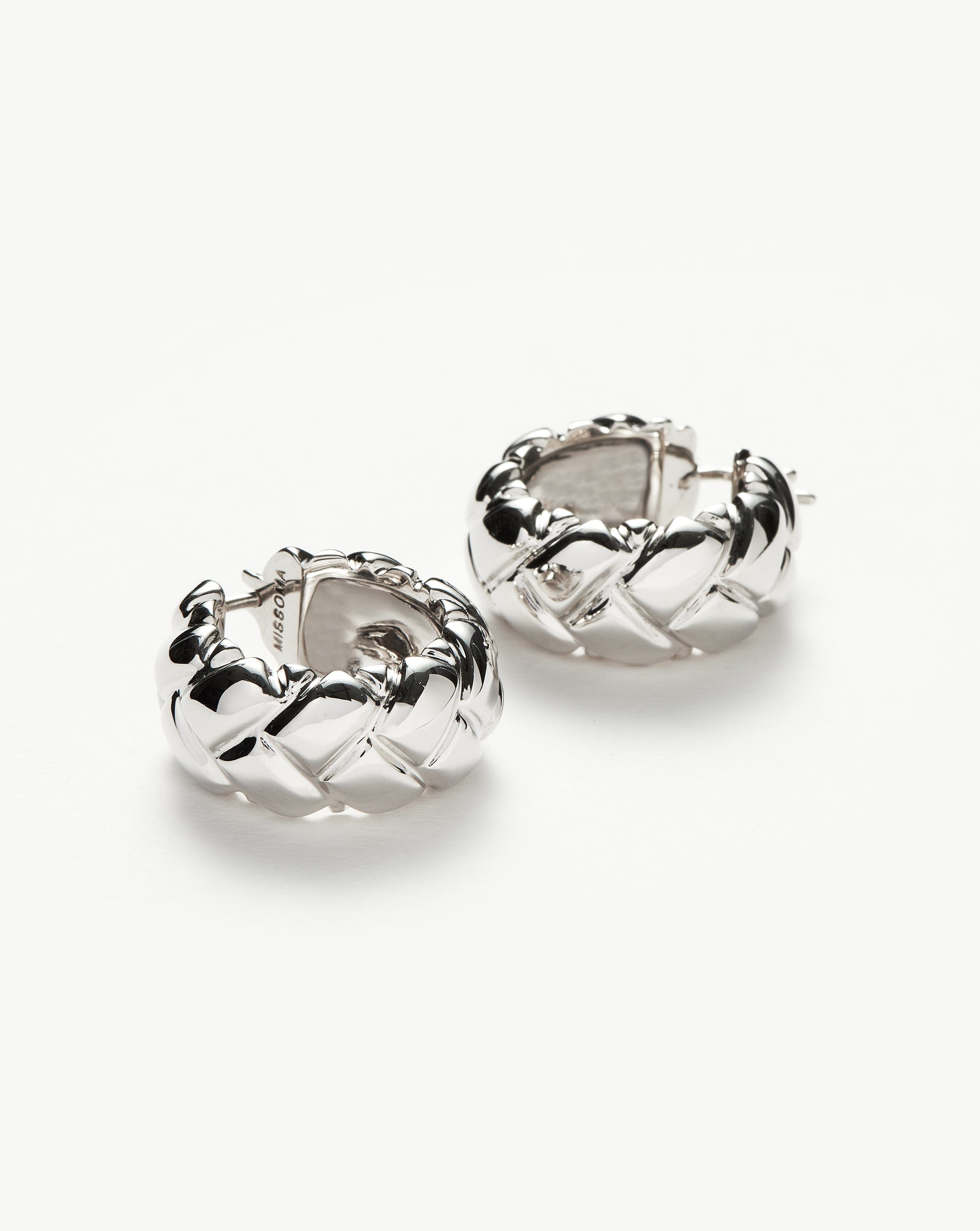 Lucy Williams Chunky Waffle Hoop Earrings for Women - Trendy Gold & Silver Statement Jewelry - Perfect for Parties, Weddings & Everyday Wear