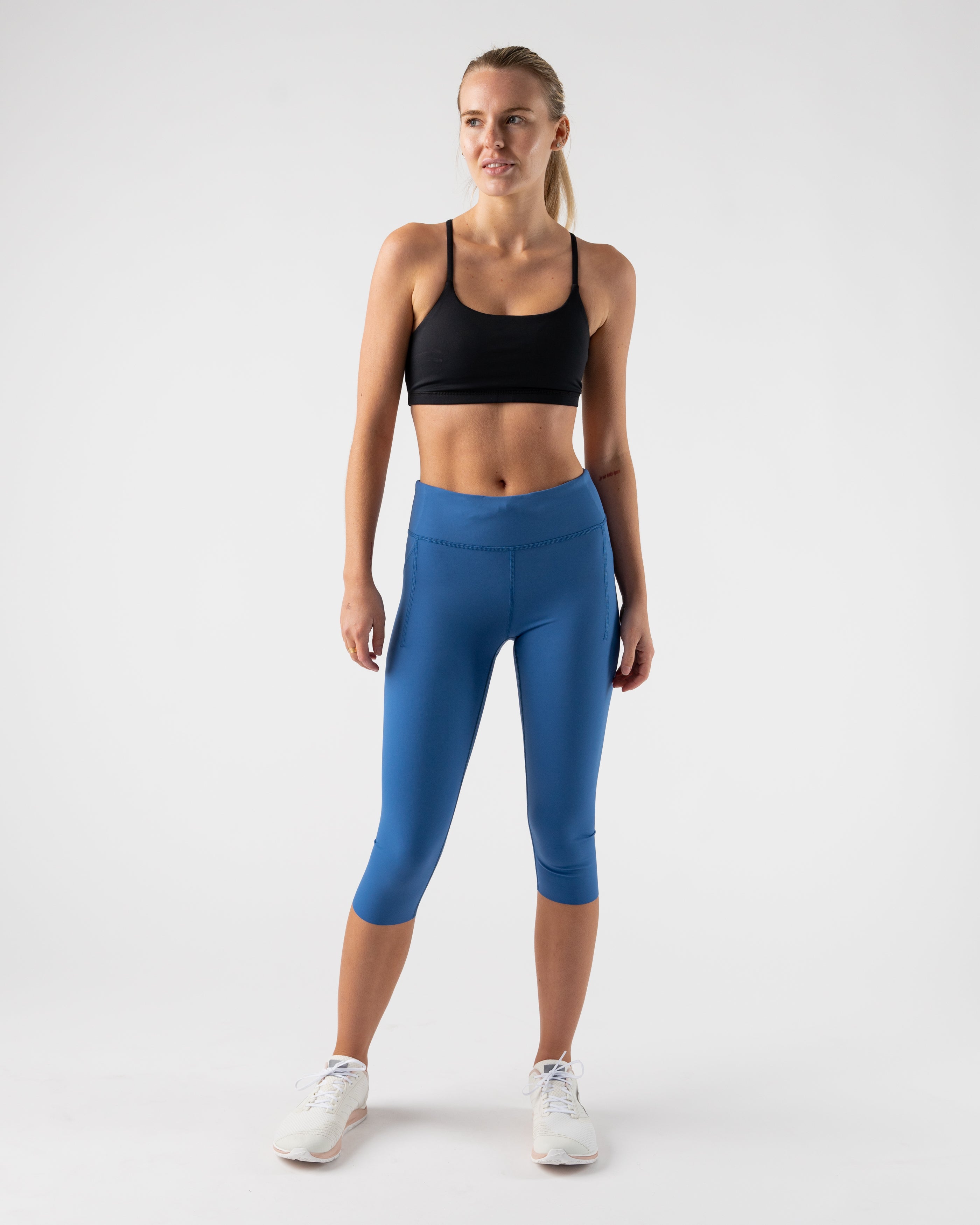 High-Performance Women's Speed Capris - Quick-Dry, Breathable & Stretchable Running & Workout Leggings for Active Lifestyles - Perfect for Gym, Yoga, Jogging & Outdoor Sports