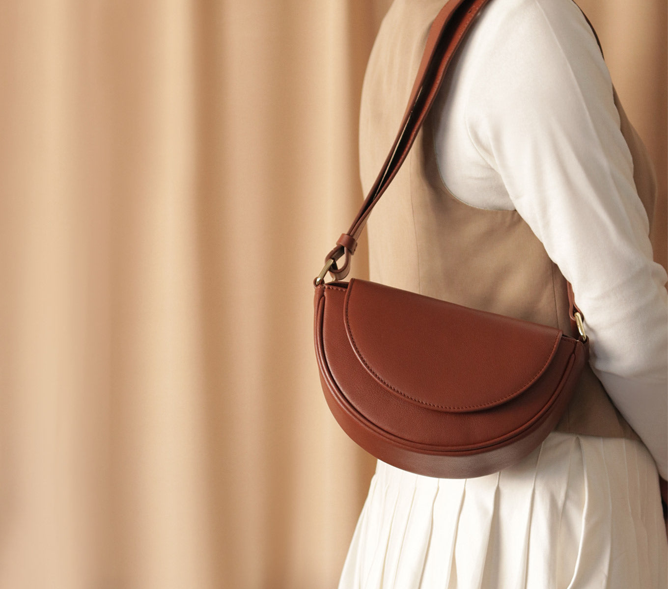 Premium Malmo Genuine Leather Handbag - Stylish & Durable Women's Crossbody Bag for Work, Travel & Everyday Use