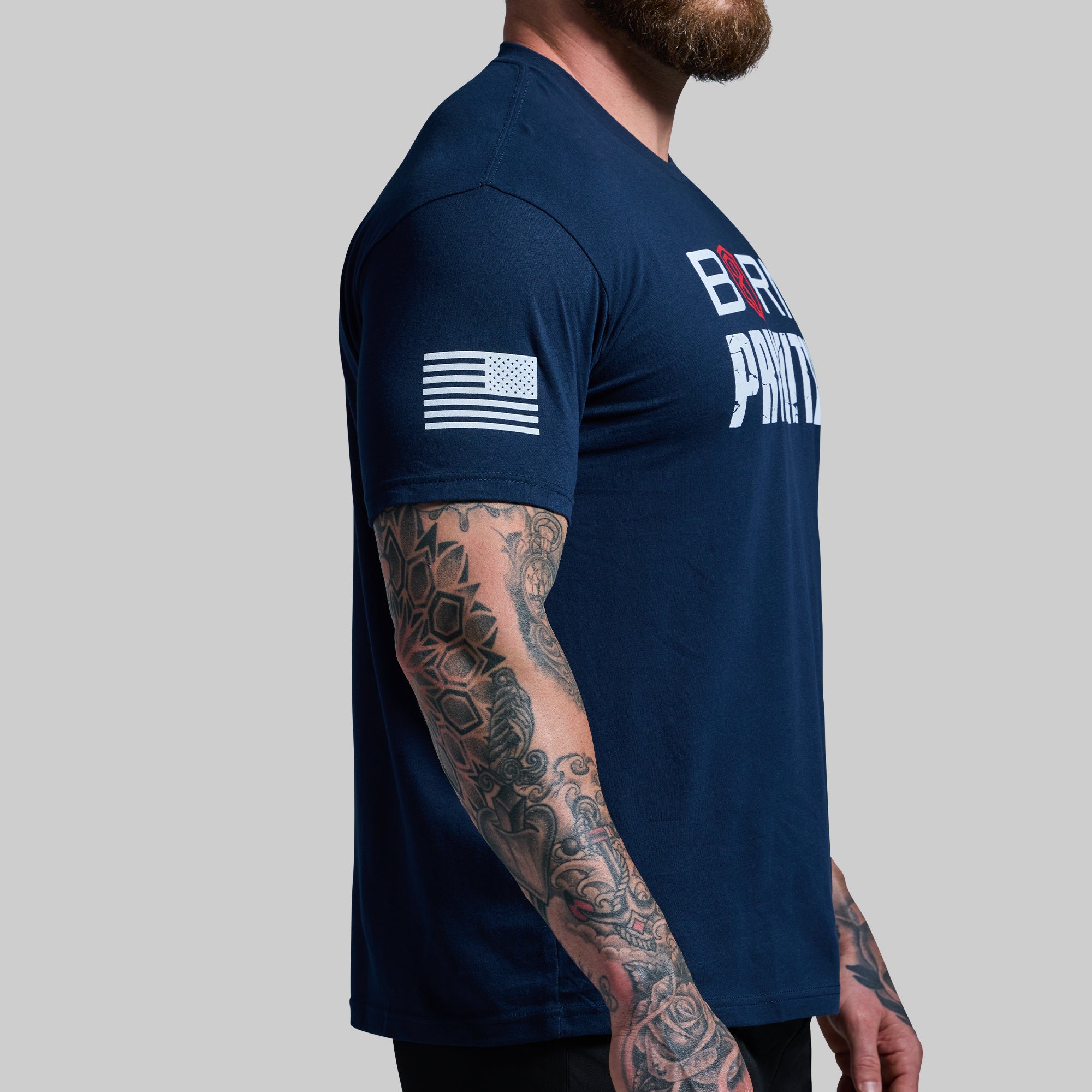 Premium Brand Tee for Men & Women - Soft Cotton Crewneck T-Shirt in Midnight Navy - Casual Wear, Street Style & Everyday Comfort