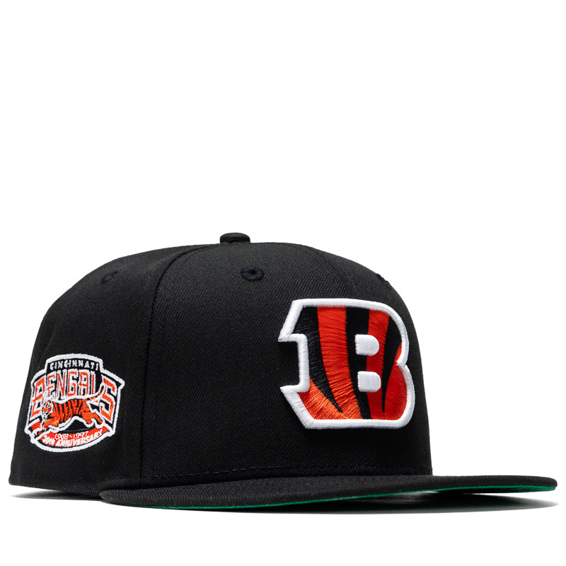 New Era x Politics Cincinnati Bengals 59FIFTY Fitted Hat - Black NFL Team Cap for Men & Women - Perfect for Football Games, Fan Gear & Streetwear Fashion