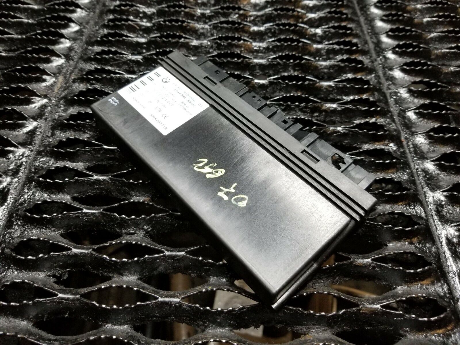 2006-2010 BMW 650i E63 BCM Body Control Module ECU OEM Replacement Part - Compatible with 6 Series Coupe & Convertible Models for Enhanced Electrical System Performance
