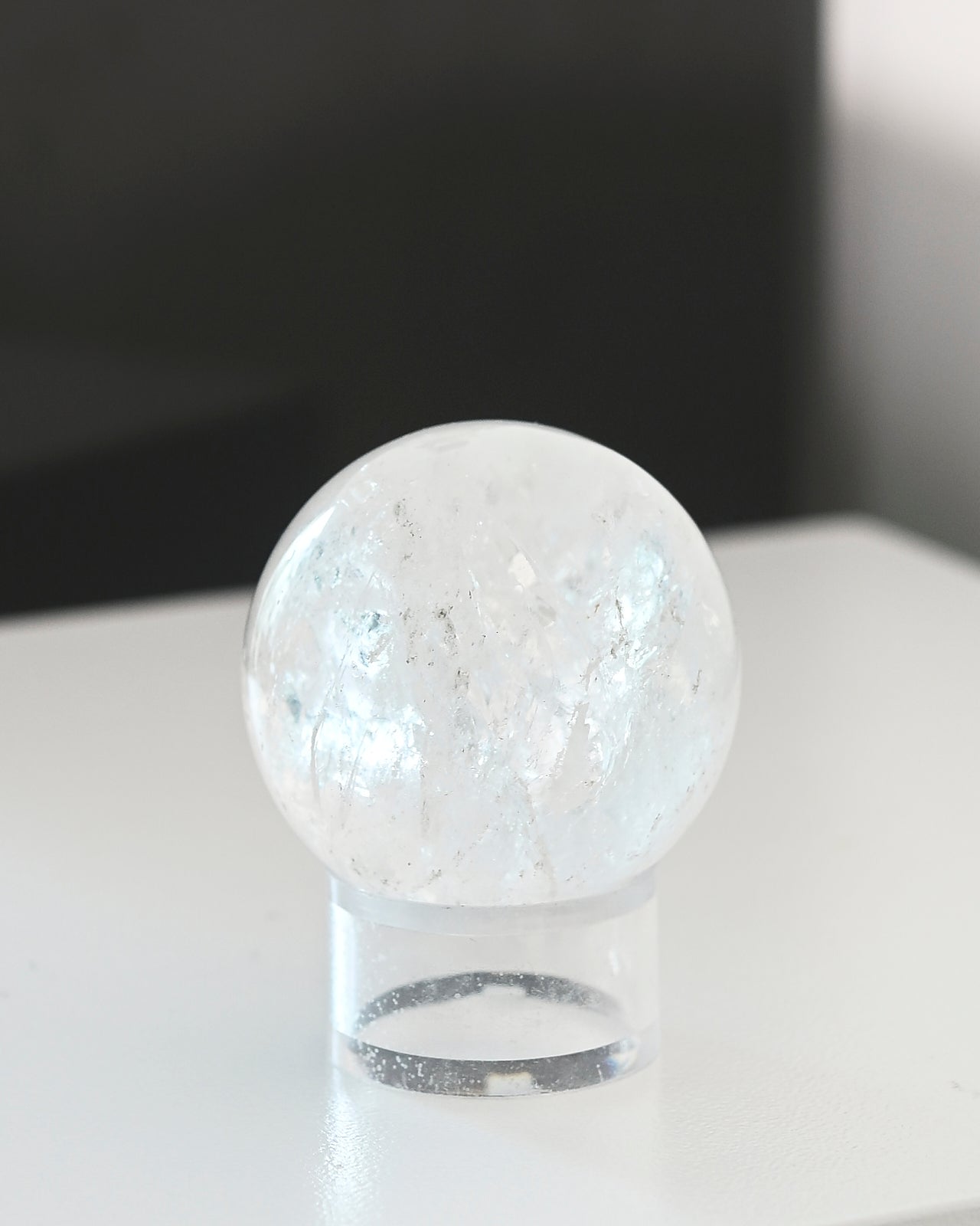 2.5 Inch Clear Quartz Crystal Sphere - Natural Healing Stone for Meditation, Reiki, and Energy Work - Perfect for Home Decor, Spiritual Gifts, and Feng Shui