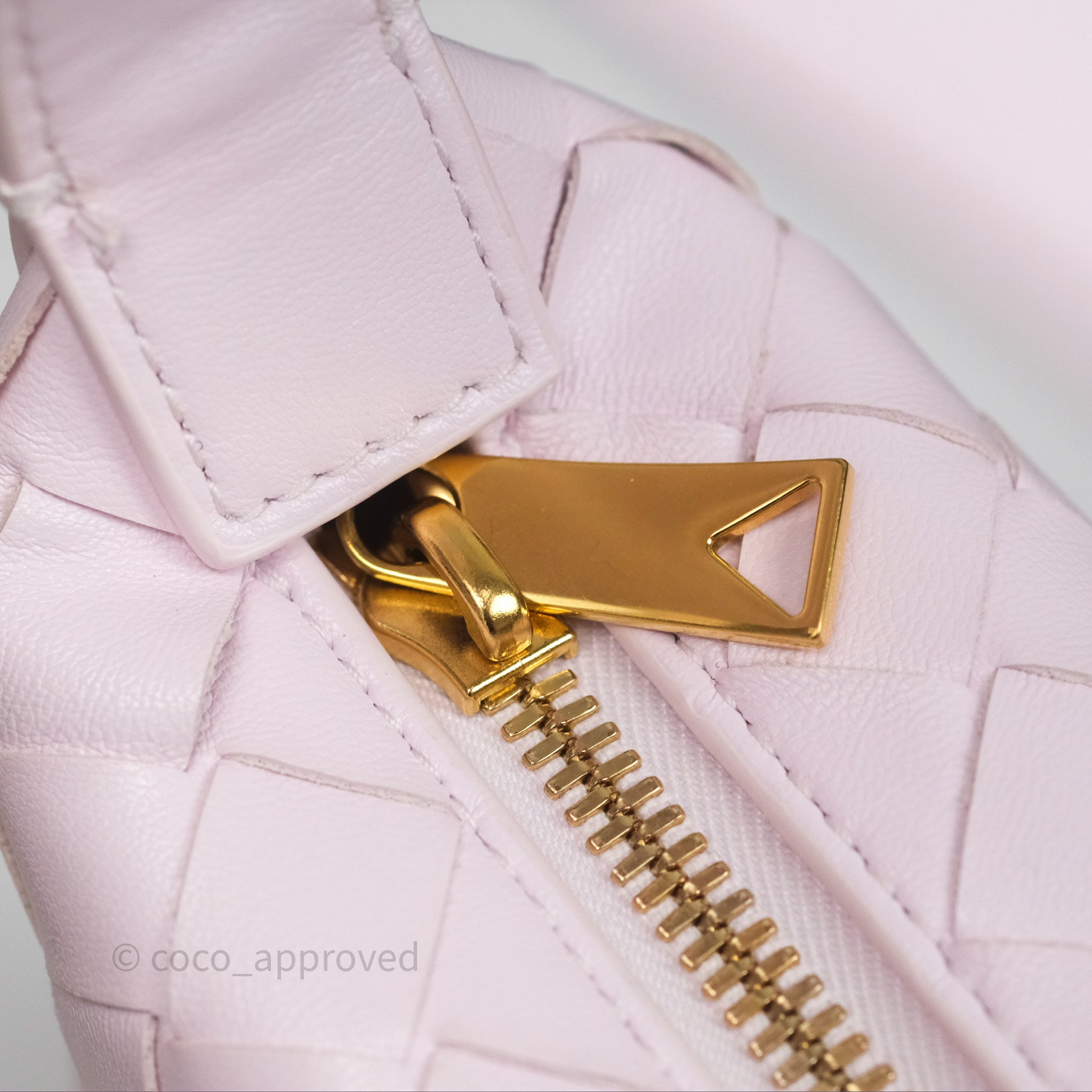 Bottega Veneta Wallace Pink Intrecciato Leather Crossbody Bag with Gold Hardware - Perfect for Women's Fashion, Date Night & Luxury Gift Giving