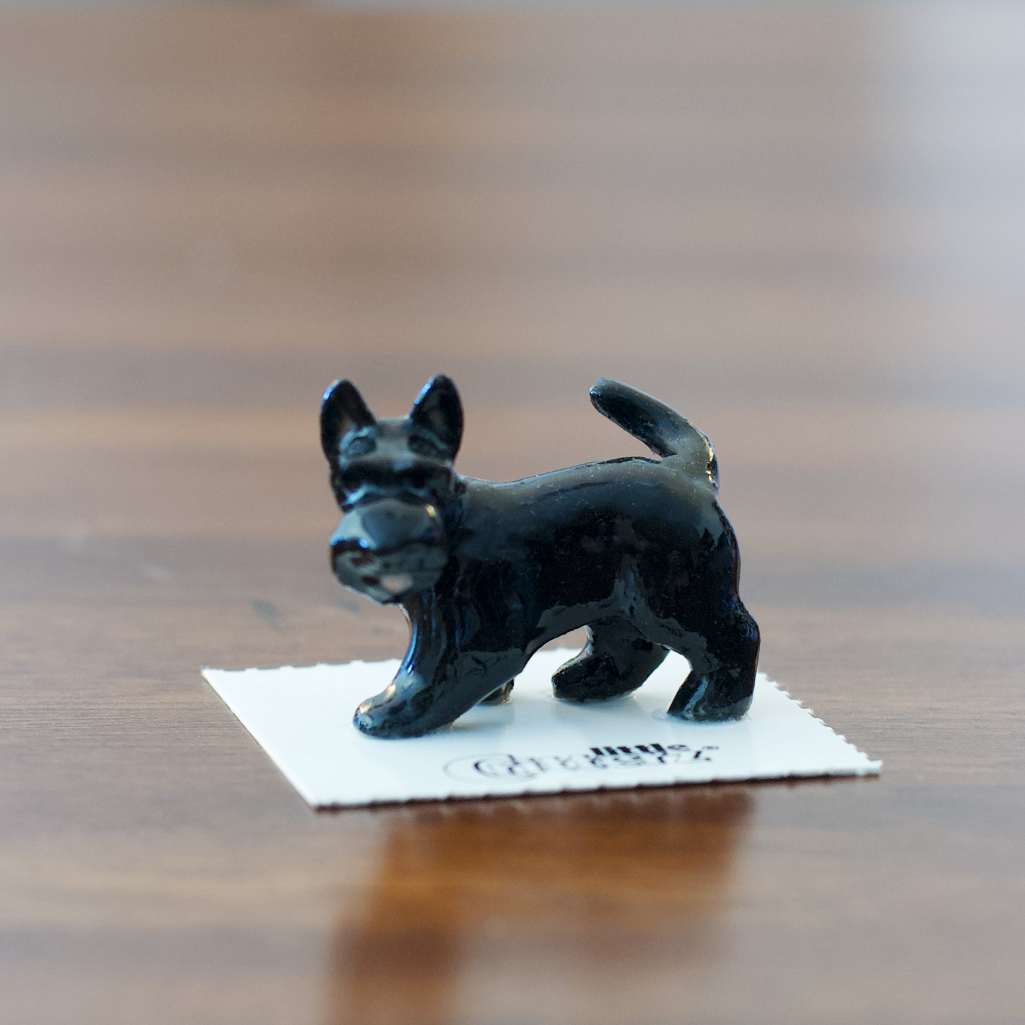 Miss Beazley Presidential Pet Figurine - Collectible White House Dog Statue - Perfect for Home Decor, Gift for Dog Lovers & Political Memorabilia Collectors