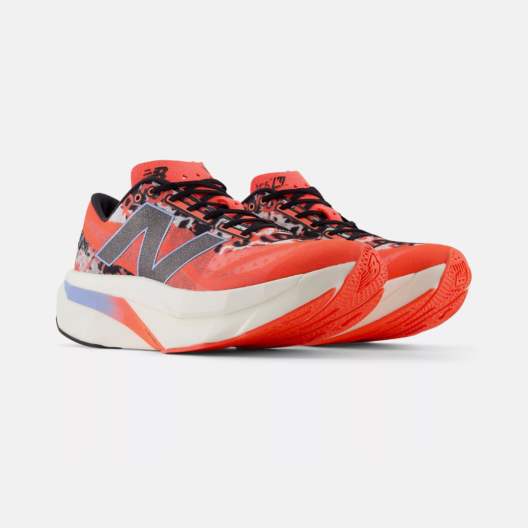 New Balance Women's TCS London Marathon FuelCell SuperComp Elite v4 Running Shoes - Lightweight Performance Road Racing Sneakers for Marathon Training & Long Distance Running