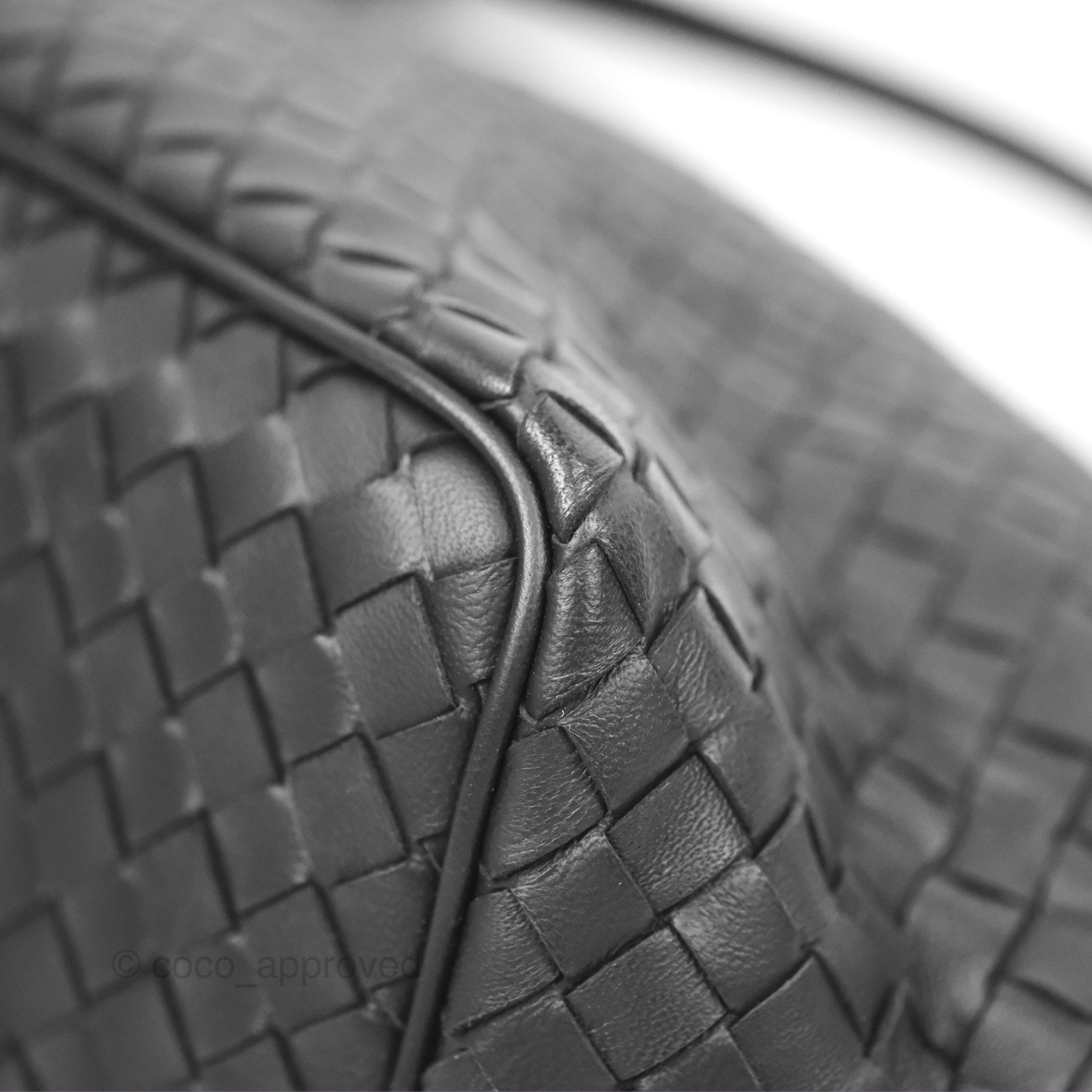 Bottega Veneta Black Nappa Intrecciato Leather Shoulder Bag for Women | Luxury Designer Handbag for Work, Travel & Everyday Use