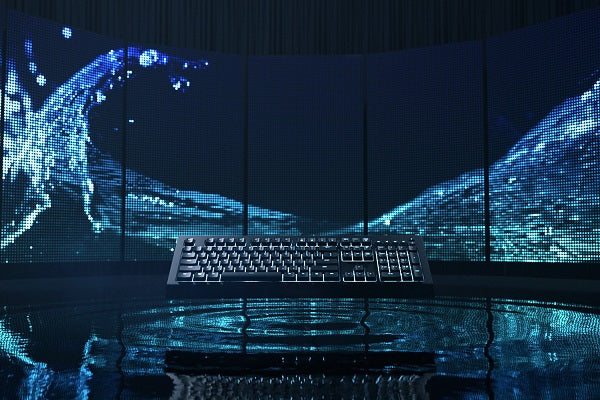 Razer Cynosa V2 Membrane Gaming Keyboard - US Layout with Chroma RGB Backlighting for PC Gaming, Typing & Office Work
