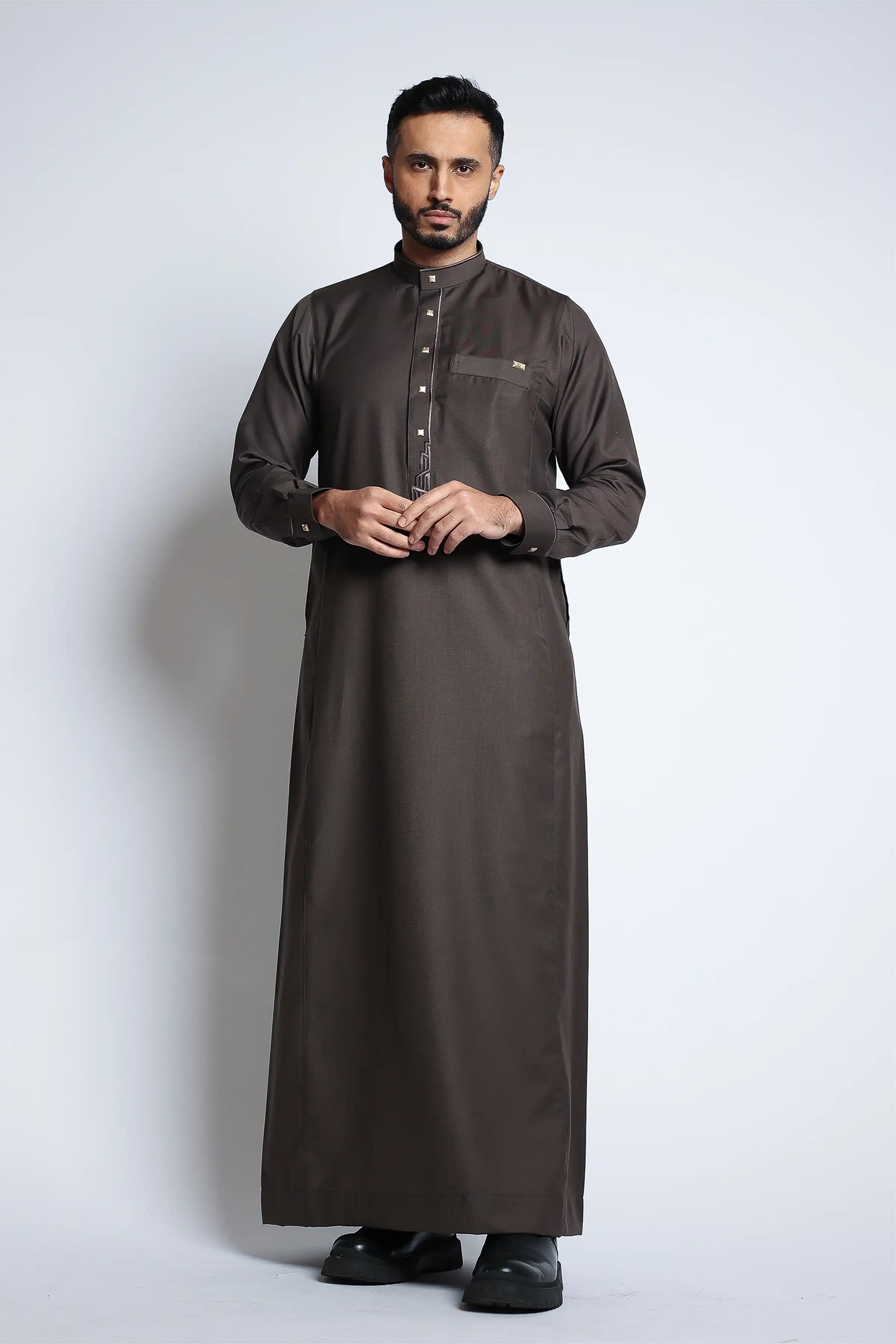 J132 Brown Embroidery Thobe for Men | Traditional Arabic Robe with Exquisite Embroidery | Perfect for Eid, Weddings & Special Occasions