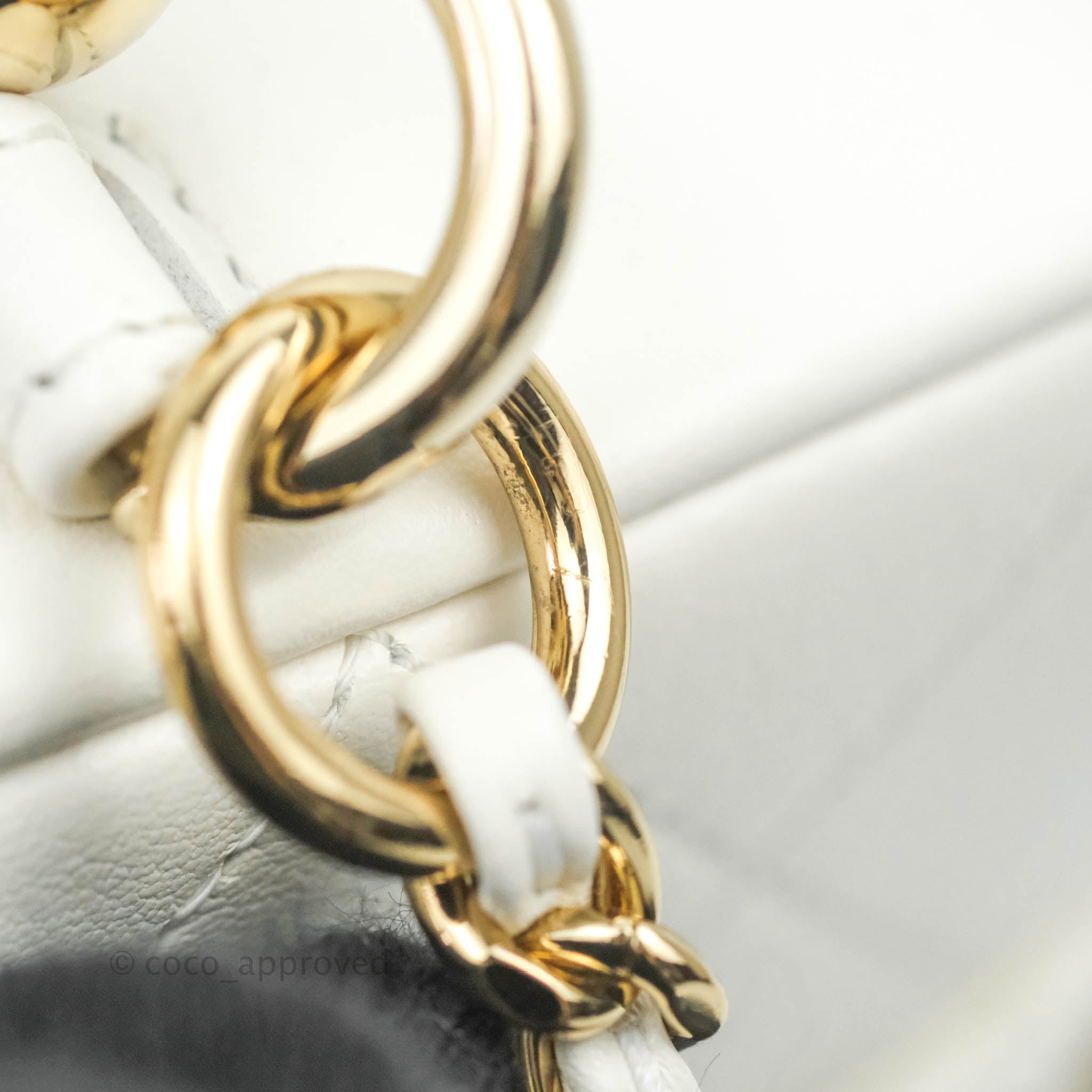 Chanel White Calfskin Circular Handle Zip Around Vanity Case with Gold Hardware - Perfect for Travel, Parties & Everyday Luxury (20S Collection)