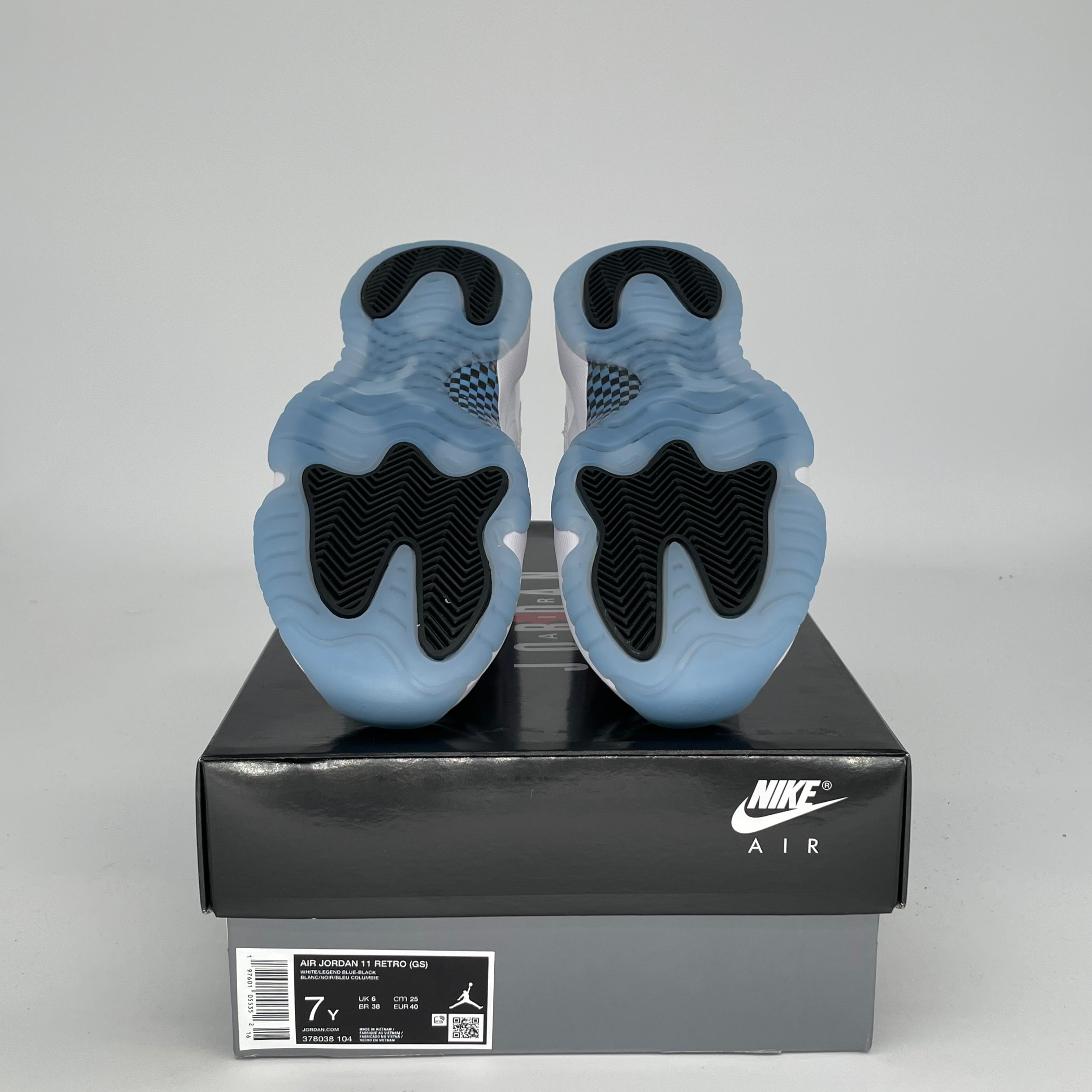 AIR JORDAN 11 LEGEND BLUE Retro Basketball Shoes - Men's Size 7 / Women's Size 8.5W - Style Code 378038-104 - Perfect for Court Performance & Streetwear Fashion