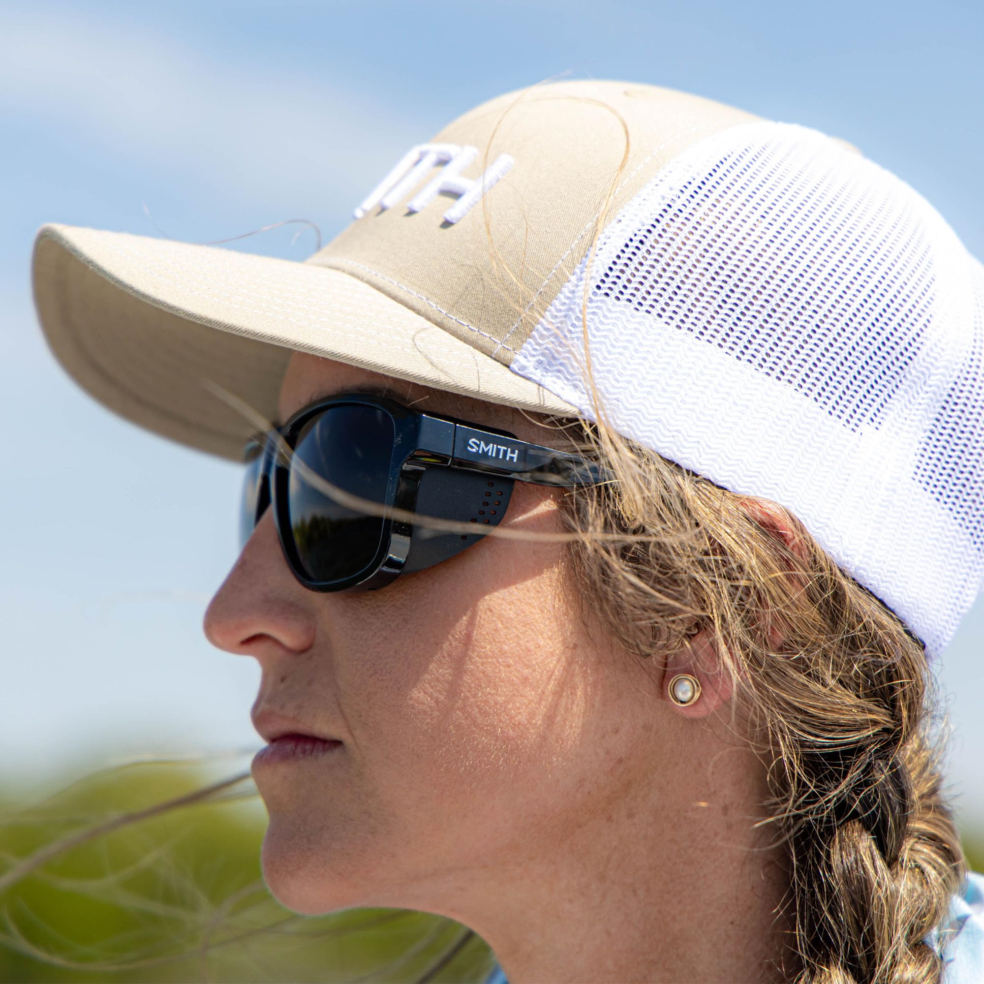 SMITH Embark Polarized Sports Sunglasses with ChromaPop Lens Technology - UV Protection, Removable Side Shields for Men & Women - Perfect for Running, Cycling & Outdoor Adventures