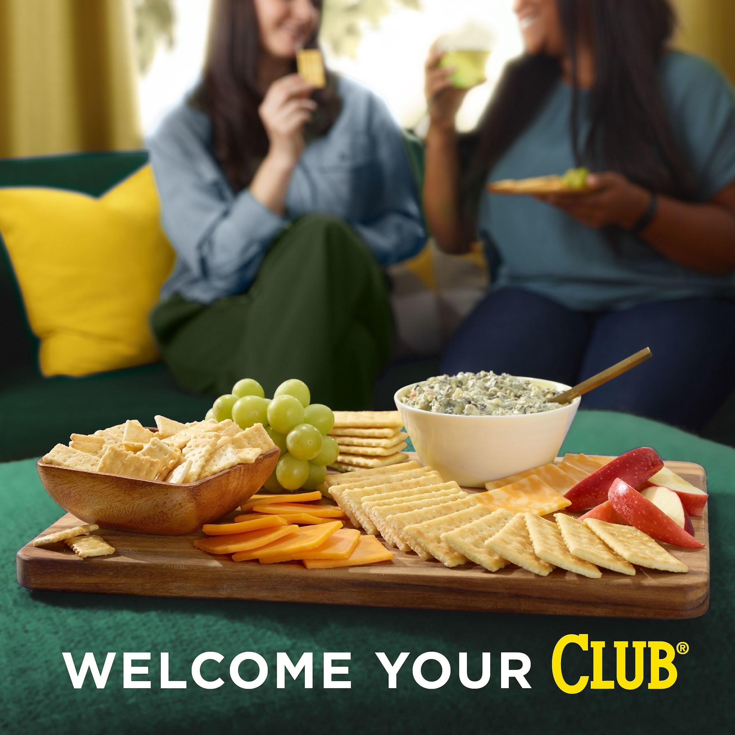 Club Crackers Multigrain Snacks - 12.7oz Box (Pack of 1) | Perfect for Lunchboxes, Office Snacks & After-School Treats