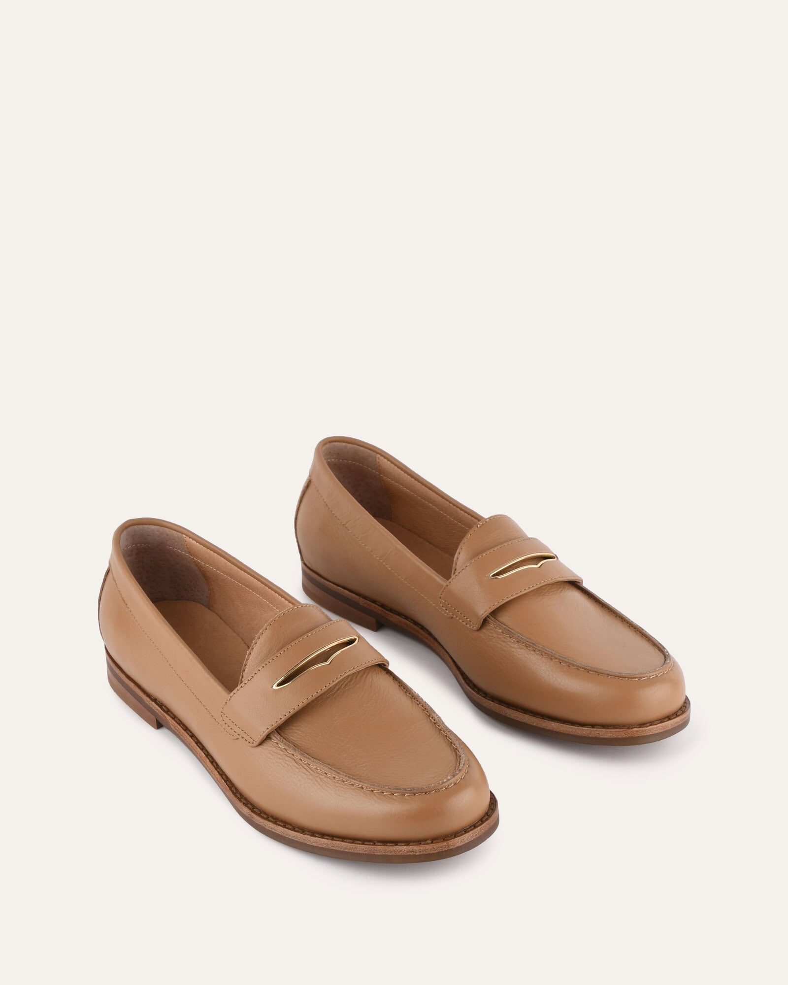 TAVI Leather Loafers for Men & Women - Comfortable Tan Slip-On Shoes - Casual & Business Wear - Perfect for Office, Travel & Everyday Use