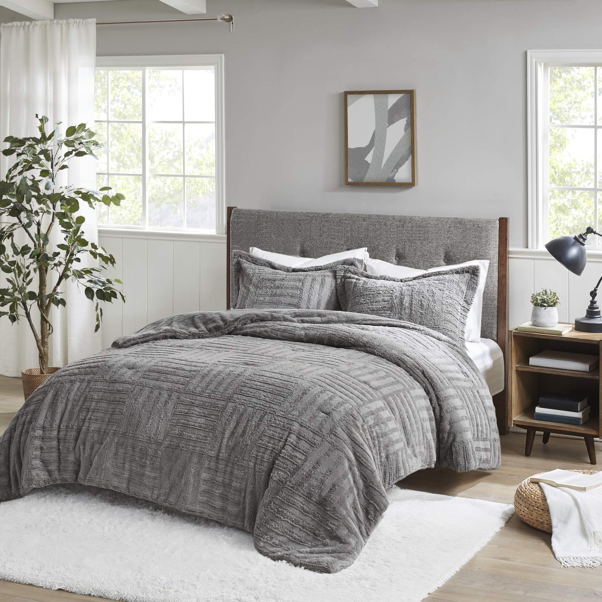 Madison Park Arctic Comforter Set - Faux Fur Checkerboard Textured Design, Ultra Soft Down Alternative, Winter Warm Bedding for King/Cal King Size, Grey | Perfect for Cold Weather & Cozy Bedroom Decor