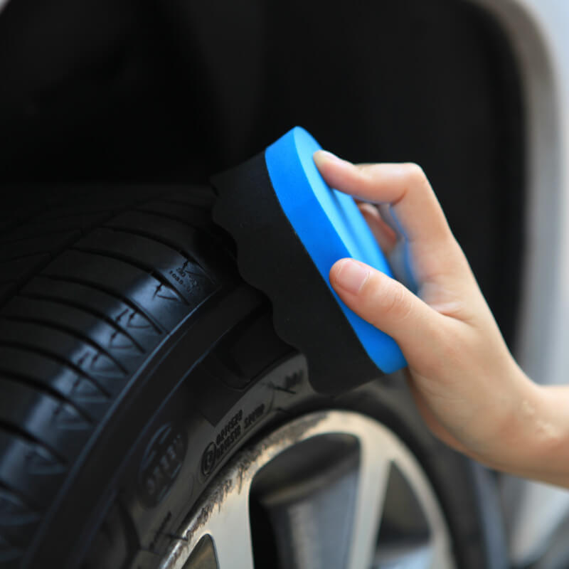 Pro Grade CarCarez Wheel, Rim & Tire Detailing Kit – 8-Piece Set with 16 fl. oz Cleaner | Deep Cleaning for Alloy, Chrome & Painted Wheels | Perfect for Car Enthusiasts & Professional Detailing