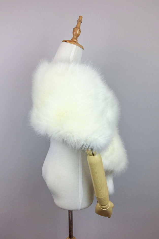 Ivory White Fur Shawl - Elegant Winter Wrap for Women, Soft & Warm Fashion Scarf, Perfect for Parties, Weddings & Cold Weather (Lilian Ivy03)