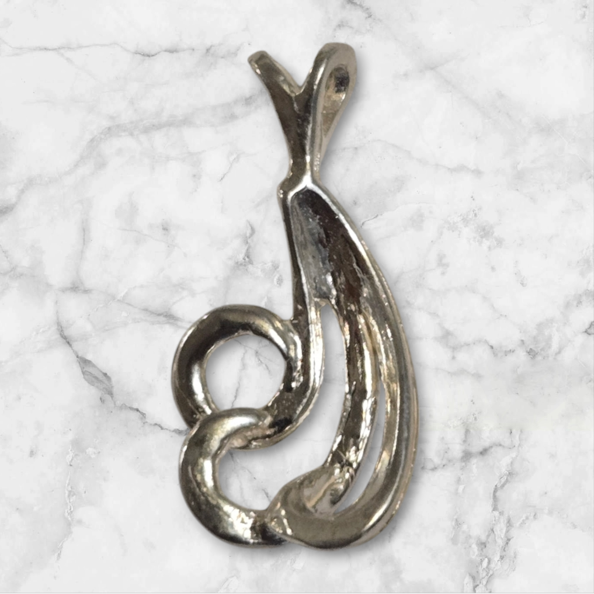 Free Form Pendant with 18